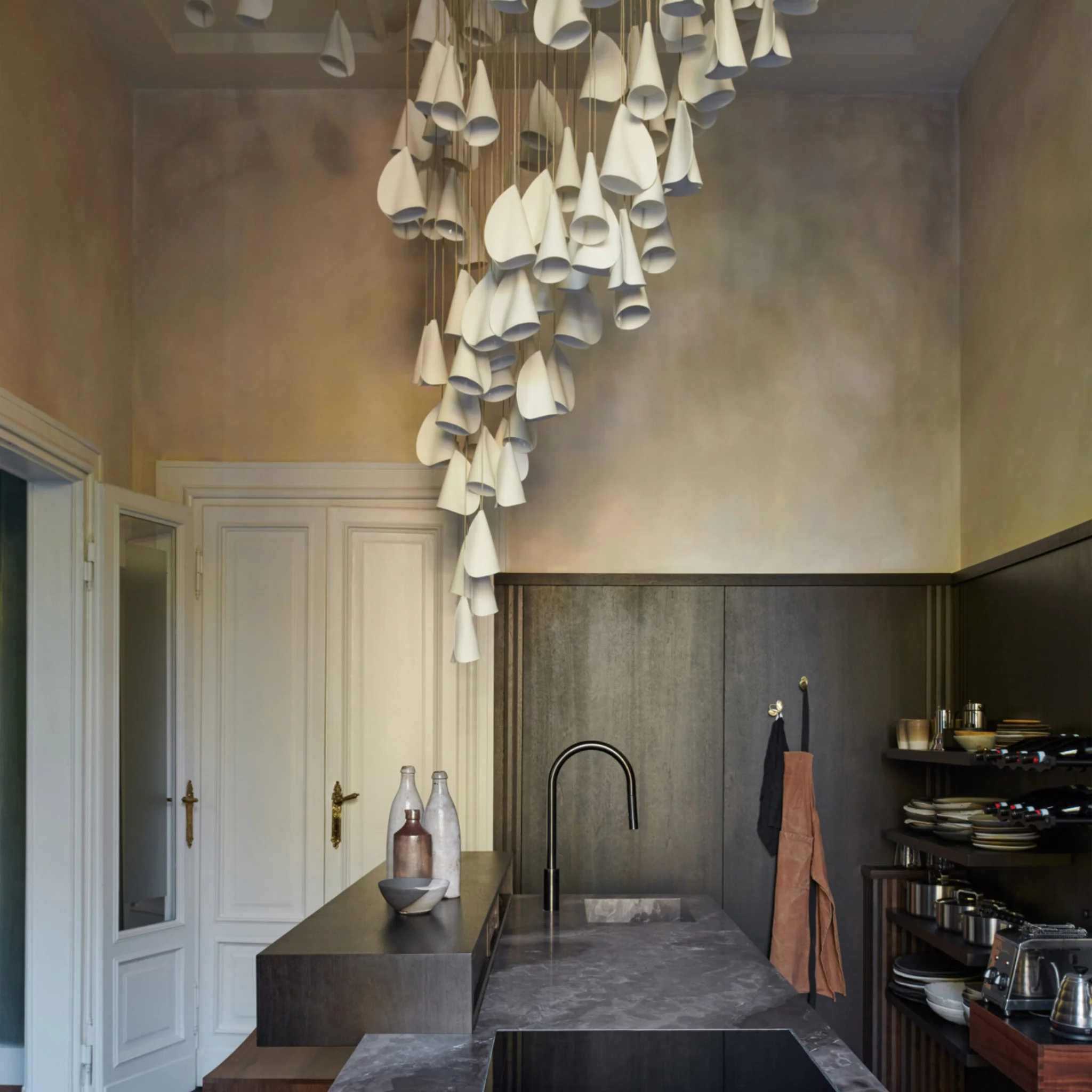 21 Cluster Pendant by Bocci - Image 7
