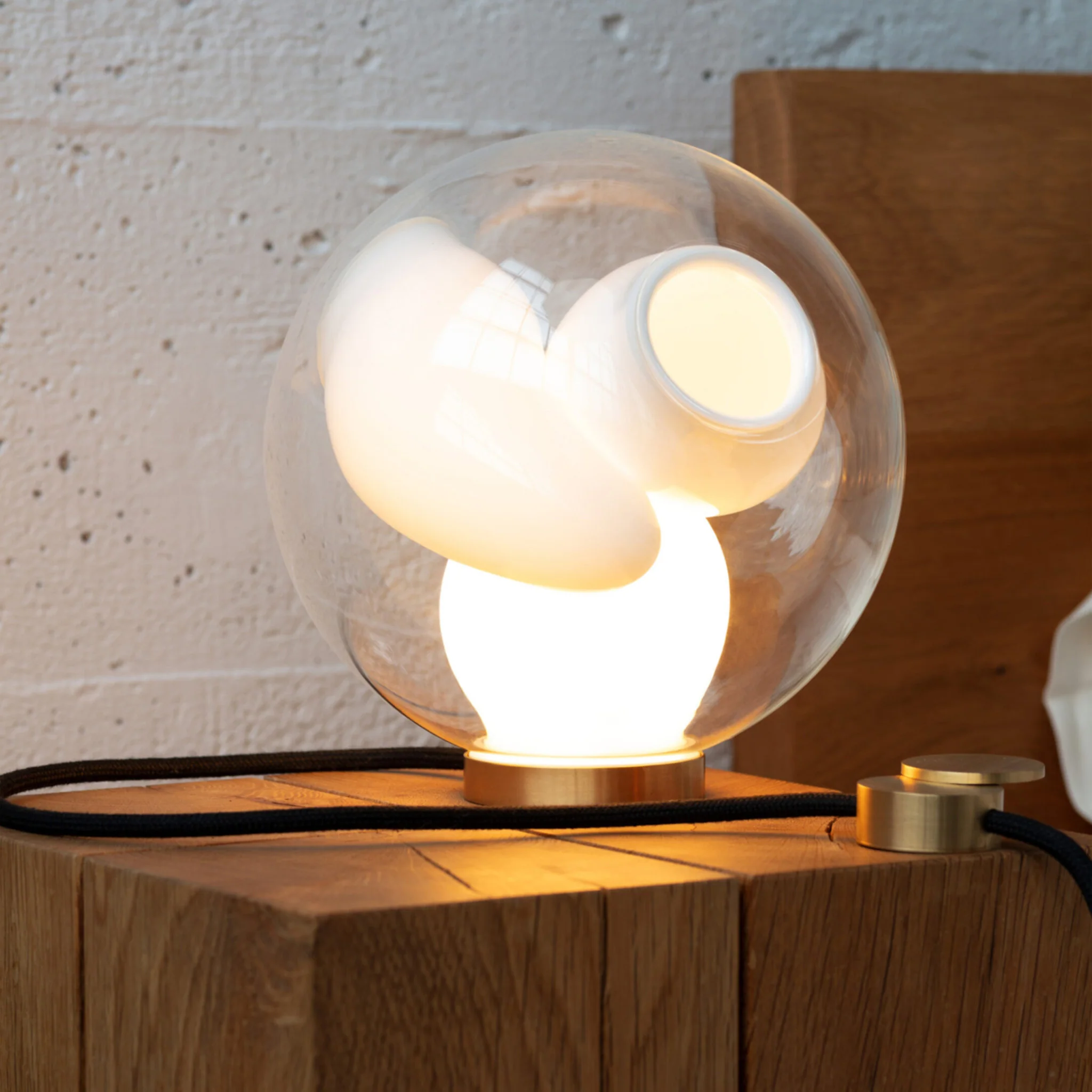 38Vt Table Light by Bocci - Image 4
