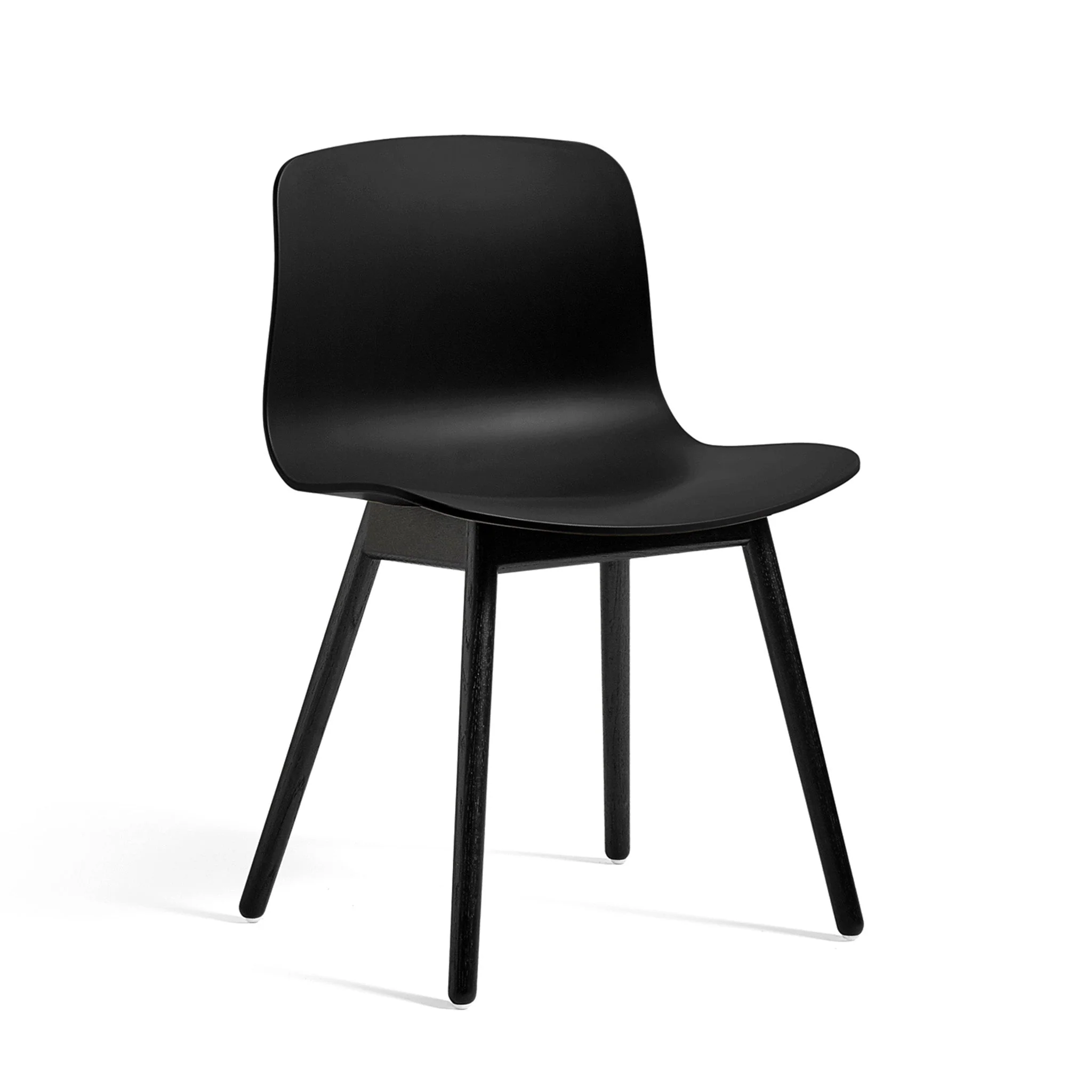 AAC 12 Chair 2.0 - Image 4
