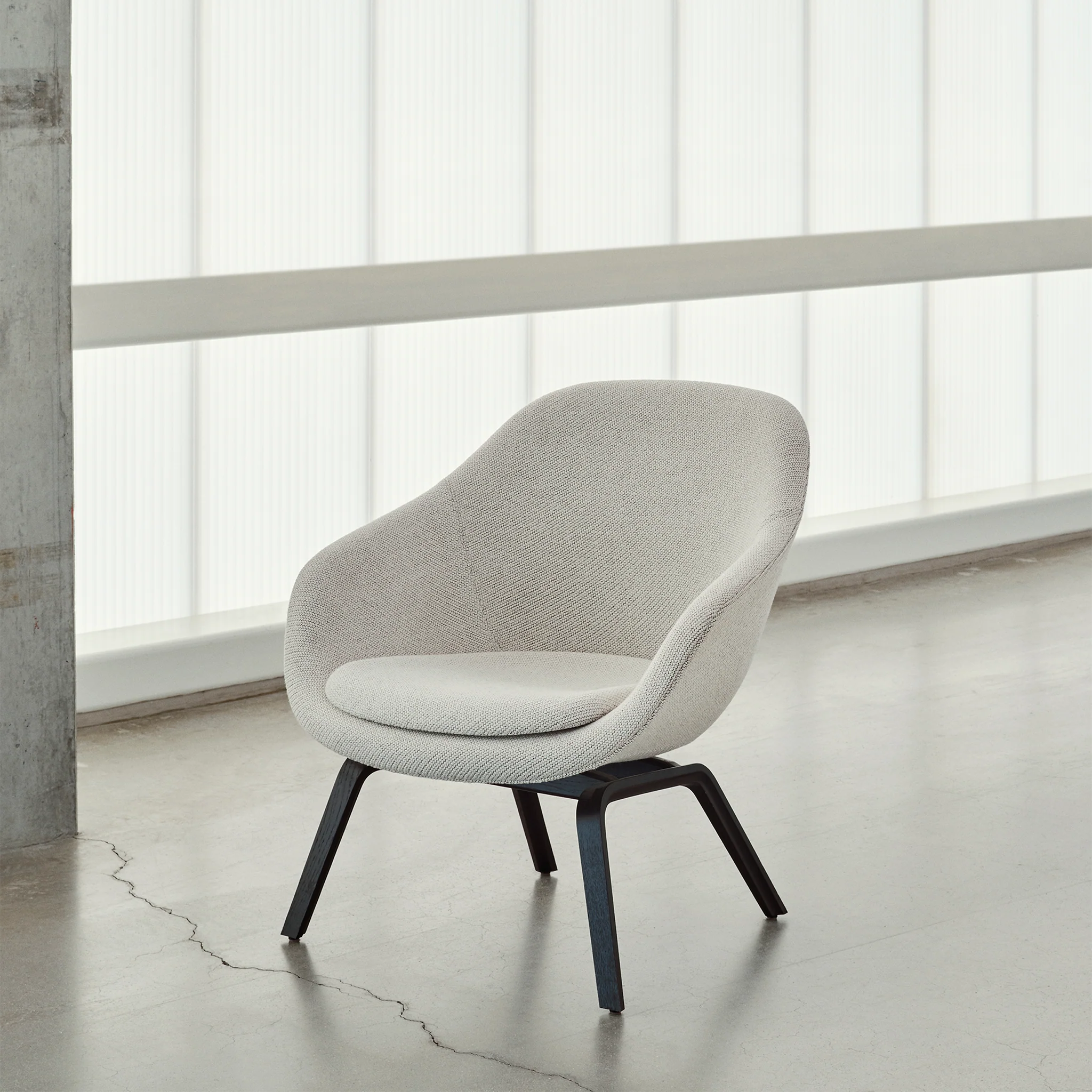 About a Lounge Chair AAL 83 by Hay - Image 6