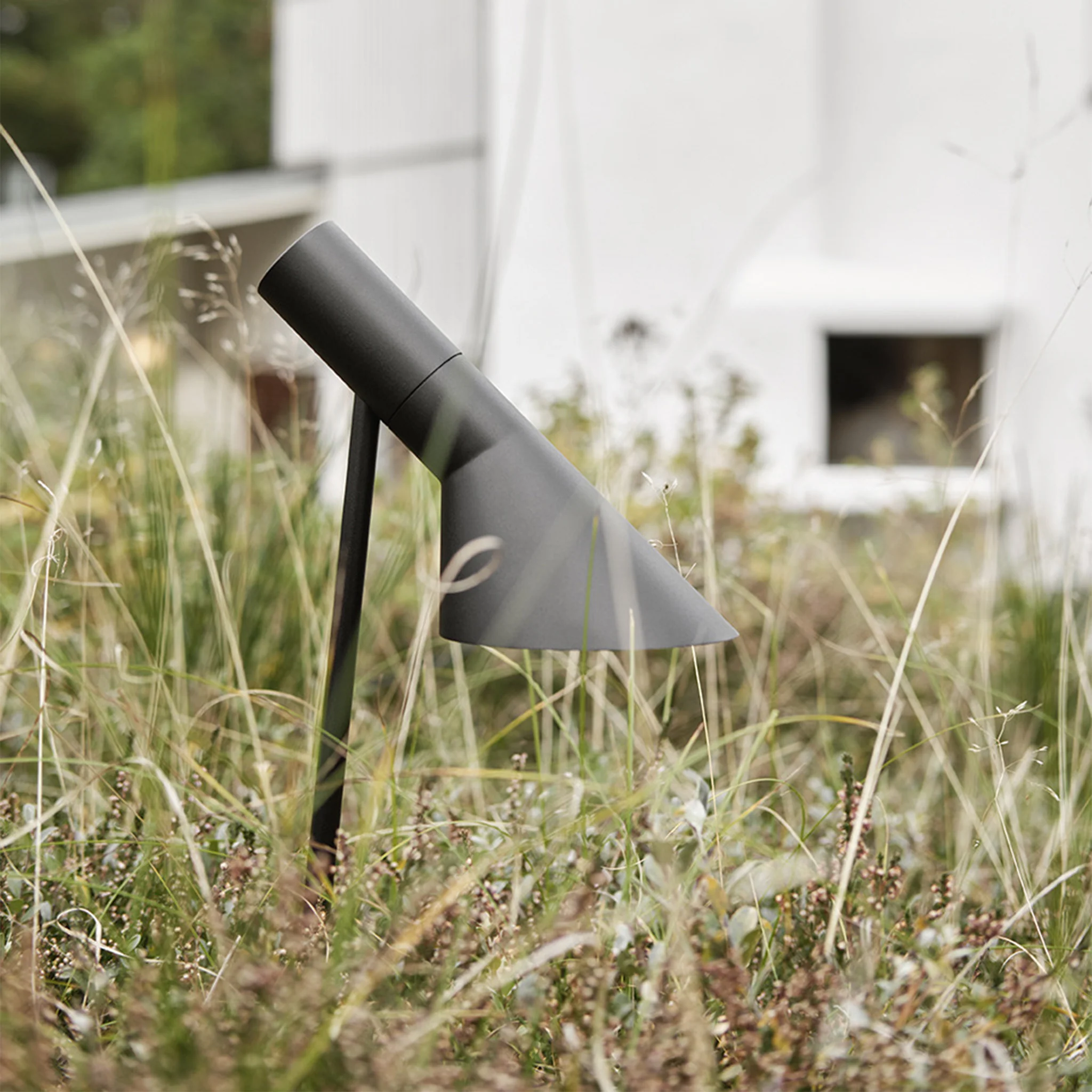 AJ Garden Lamp By Arne Jacobsen for Louis Poulsen - Image 6
