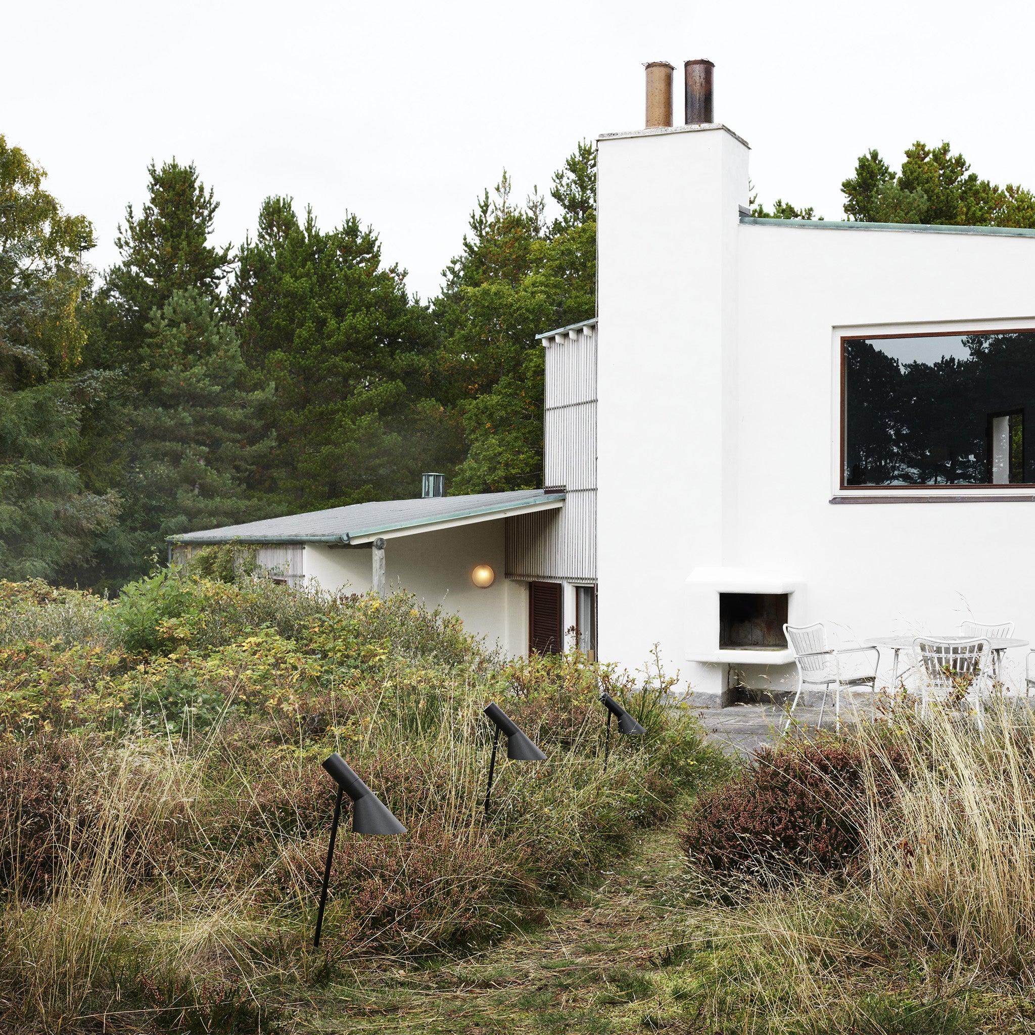 AJ Garden Lamp By Arne Jacobsen for Louis Poulsen - Image 7