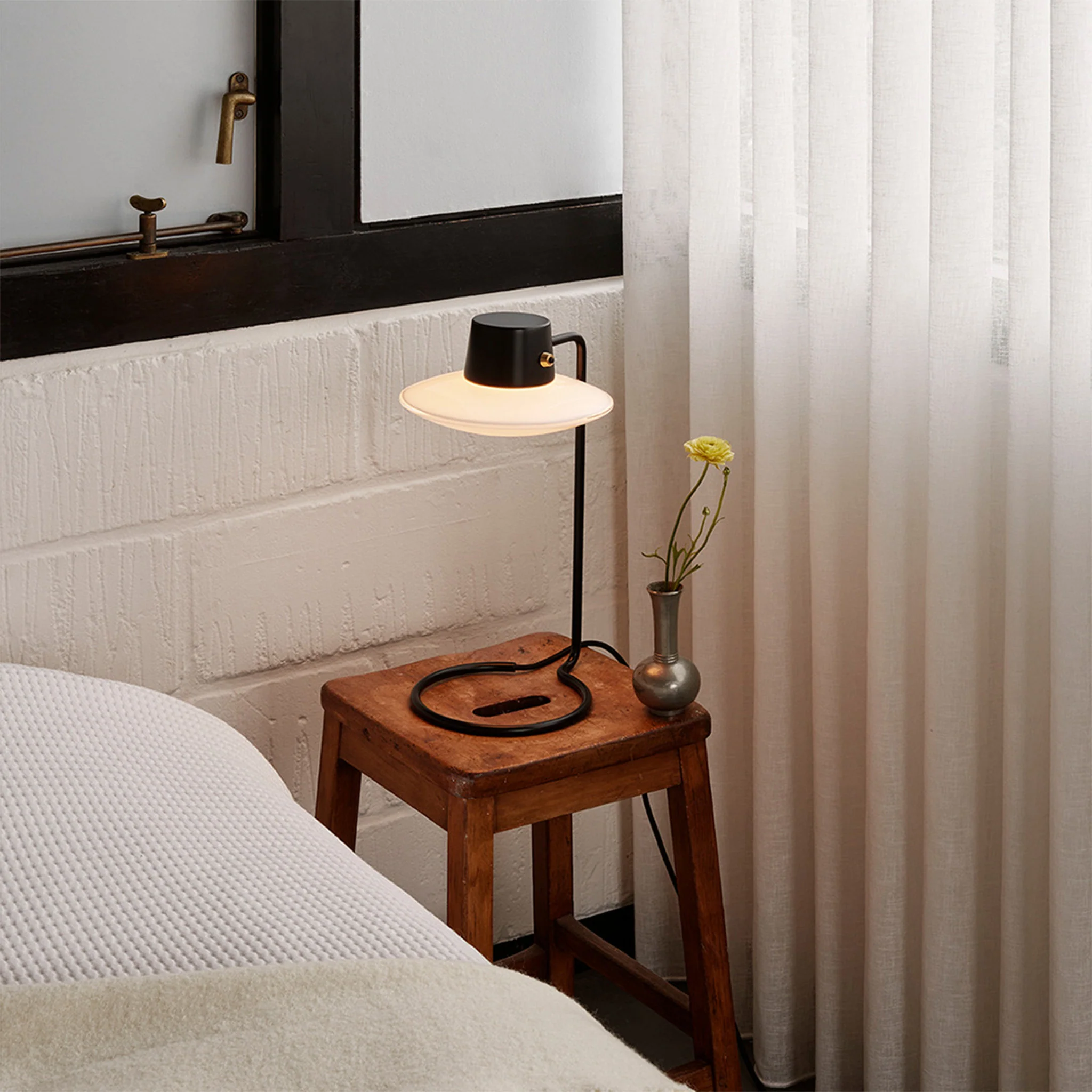 AJ Oxford Table Lamp By Arne Jacobsen for Louis Poulsen - Image 8
