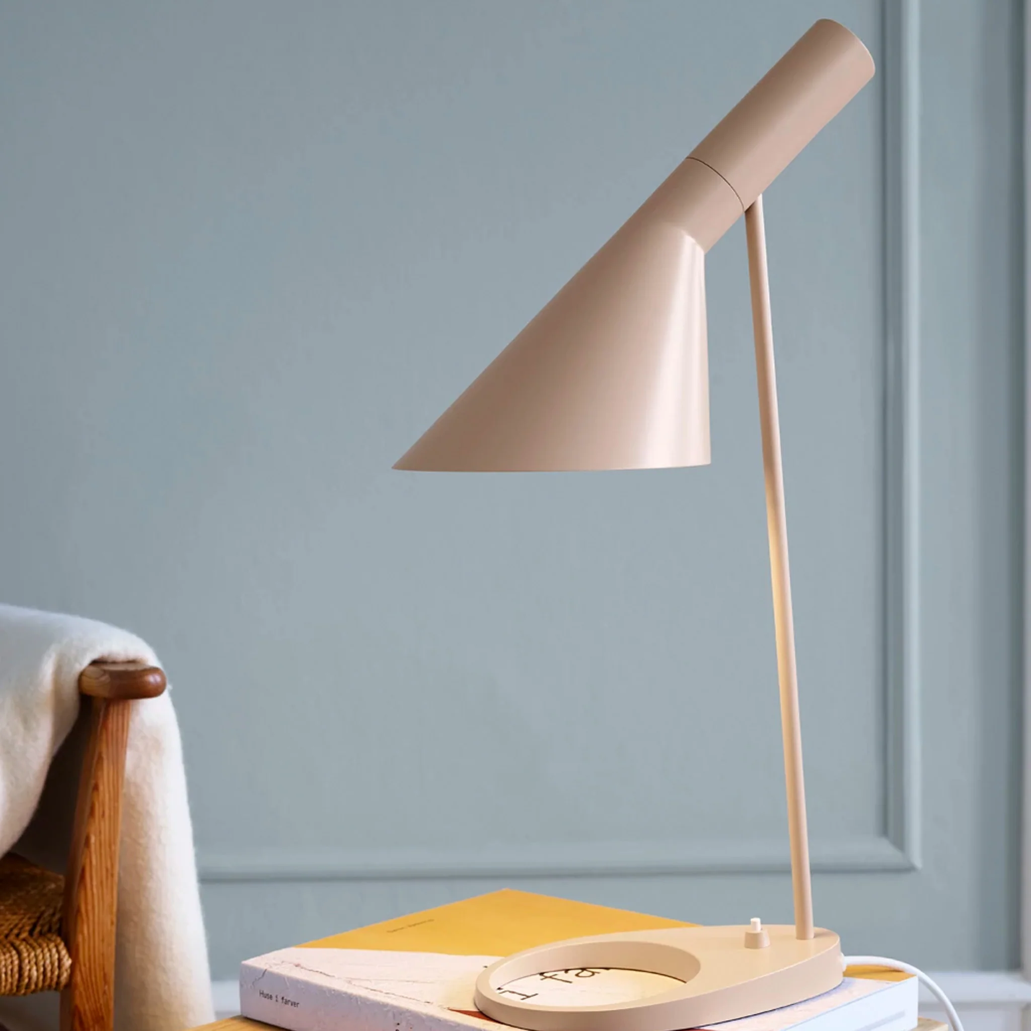 AJ Table Lamp by Louis Poulsen - Image 13