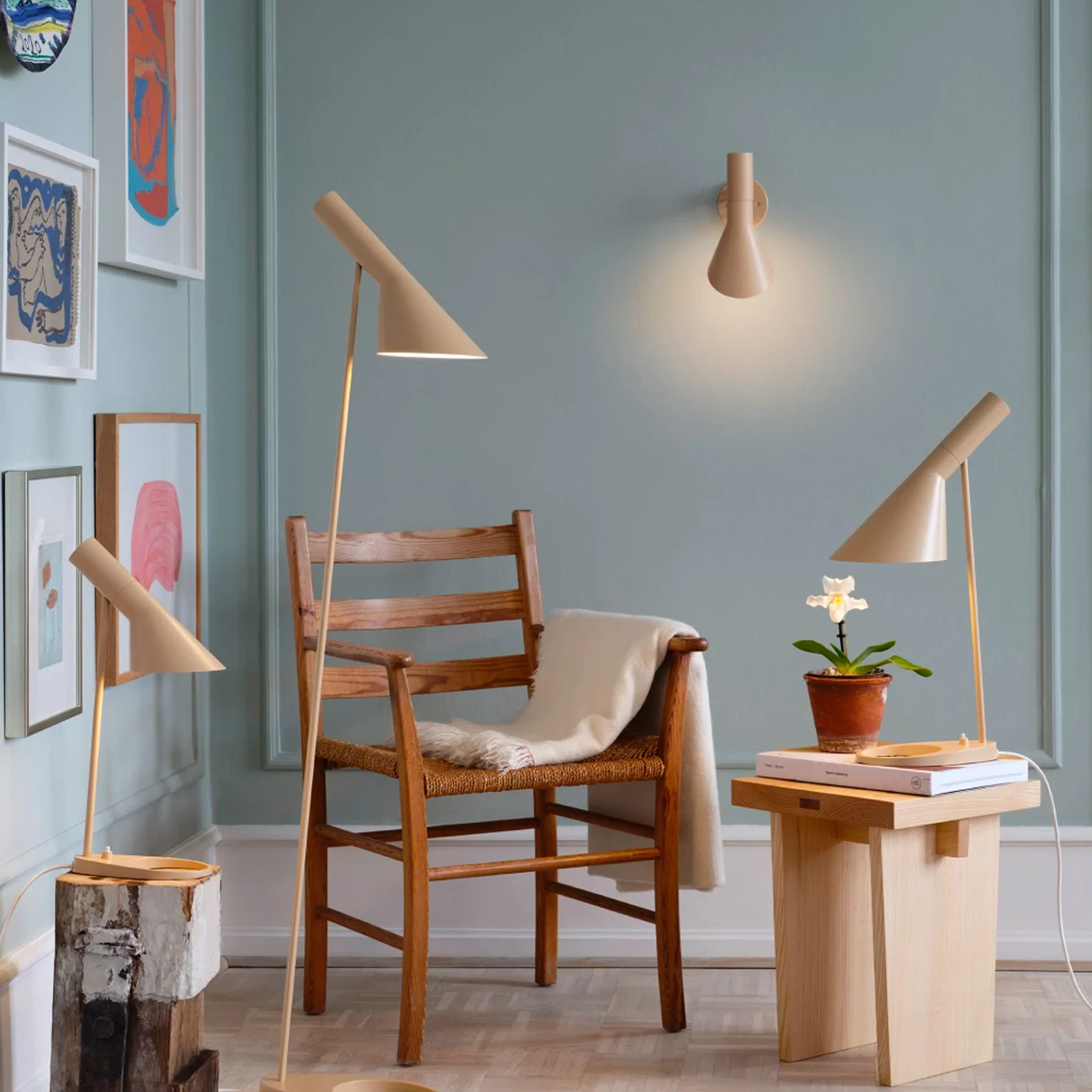 AJ Wall Lamp by Louis Poulsen - Image 5