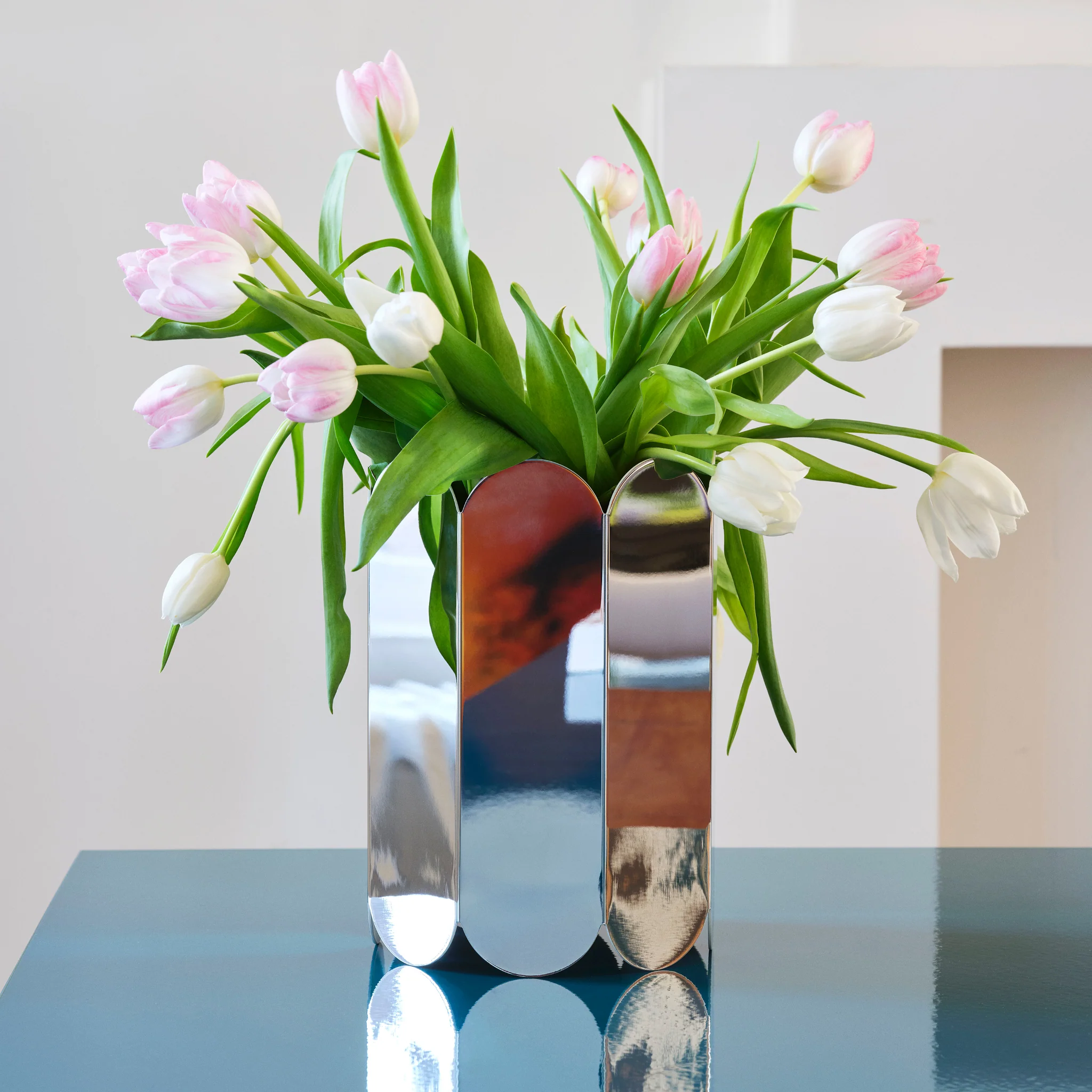 Arcs Vase by Hay - Image 4