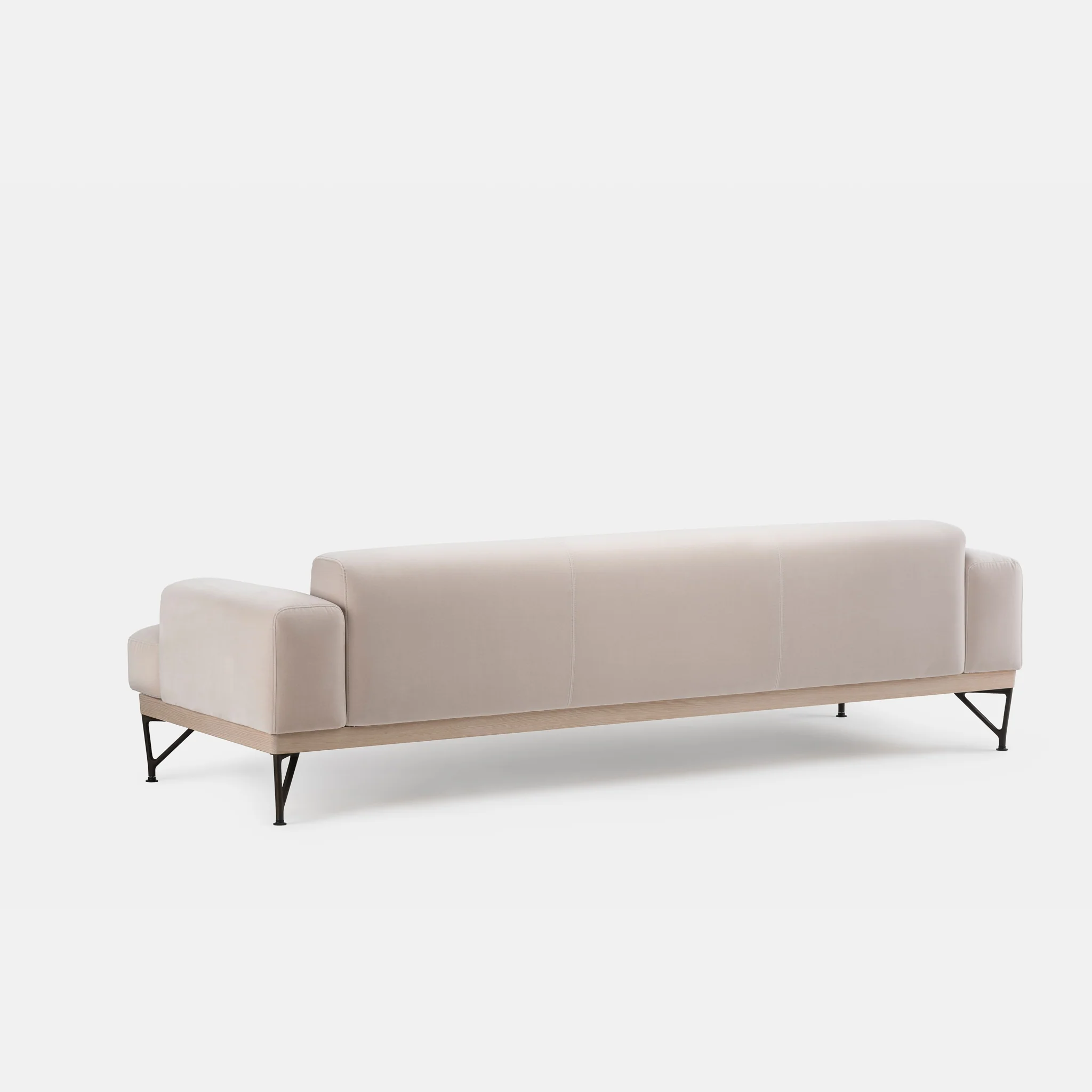 Armstrong Sofa by Matthew Hilton - Image 4