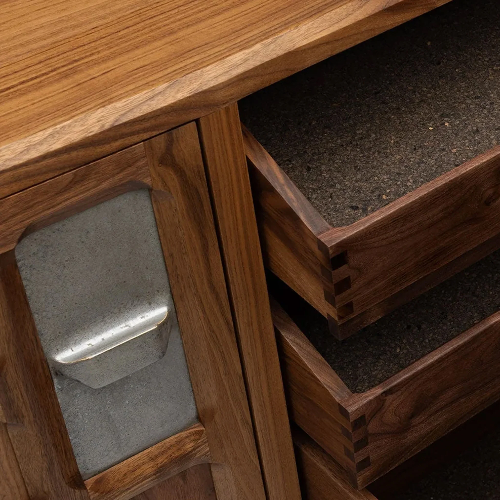 Arts and Crafts 3 Unit Sideboard - Image 7