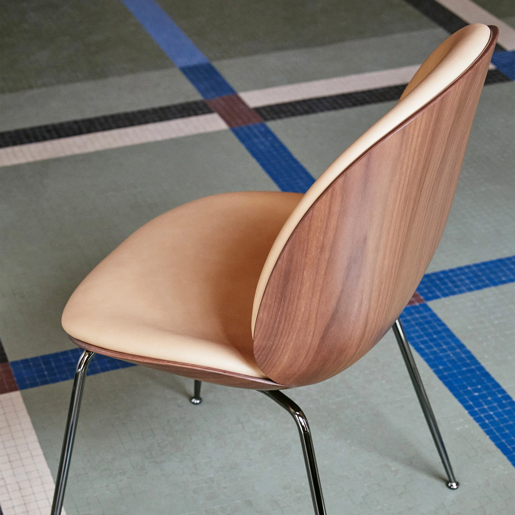 Beetle Dining Chair Veneer Shell Conic Base by Gubi - Image 7