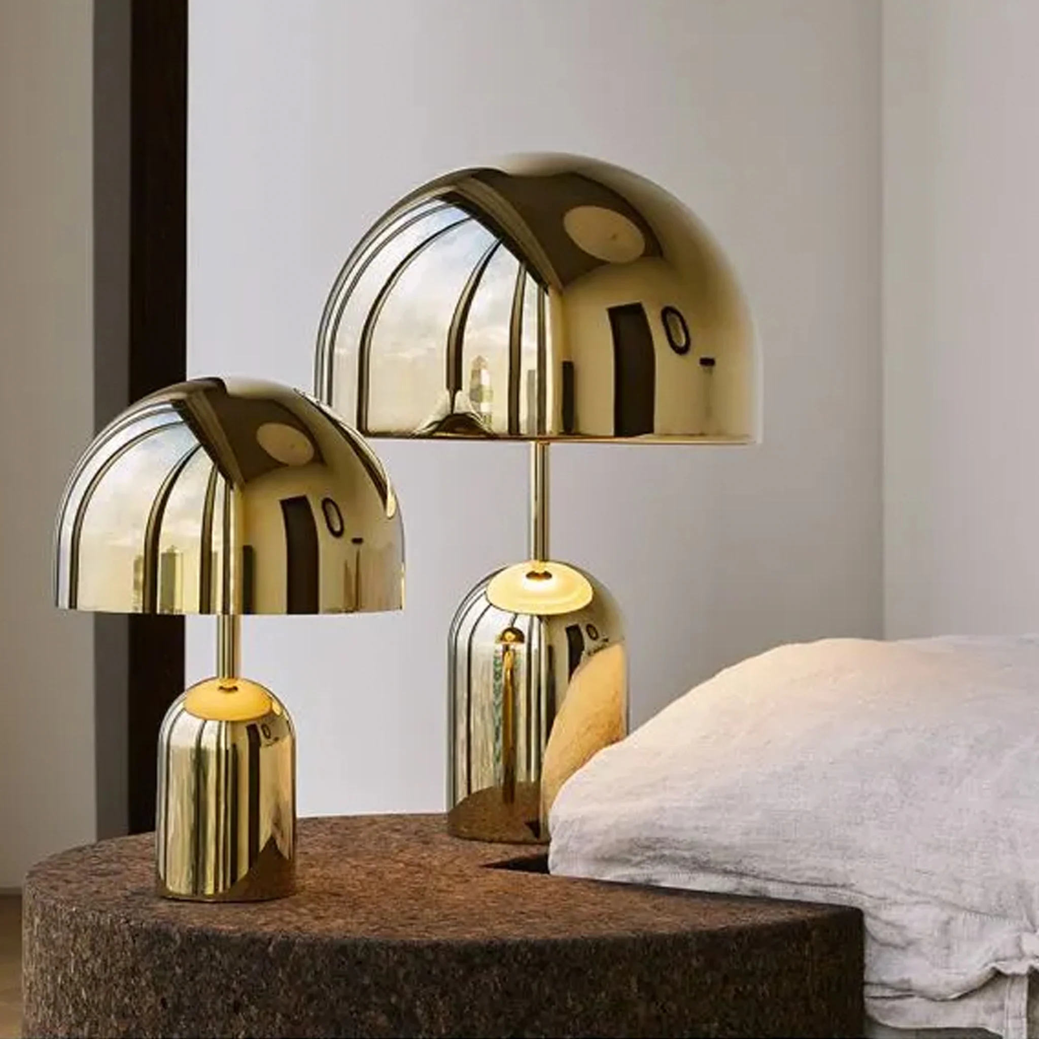 Bell Table Lamp Metallic by Tom Dixon - Image 4