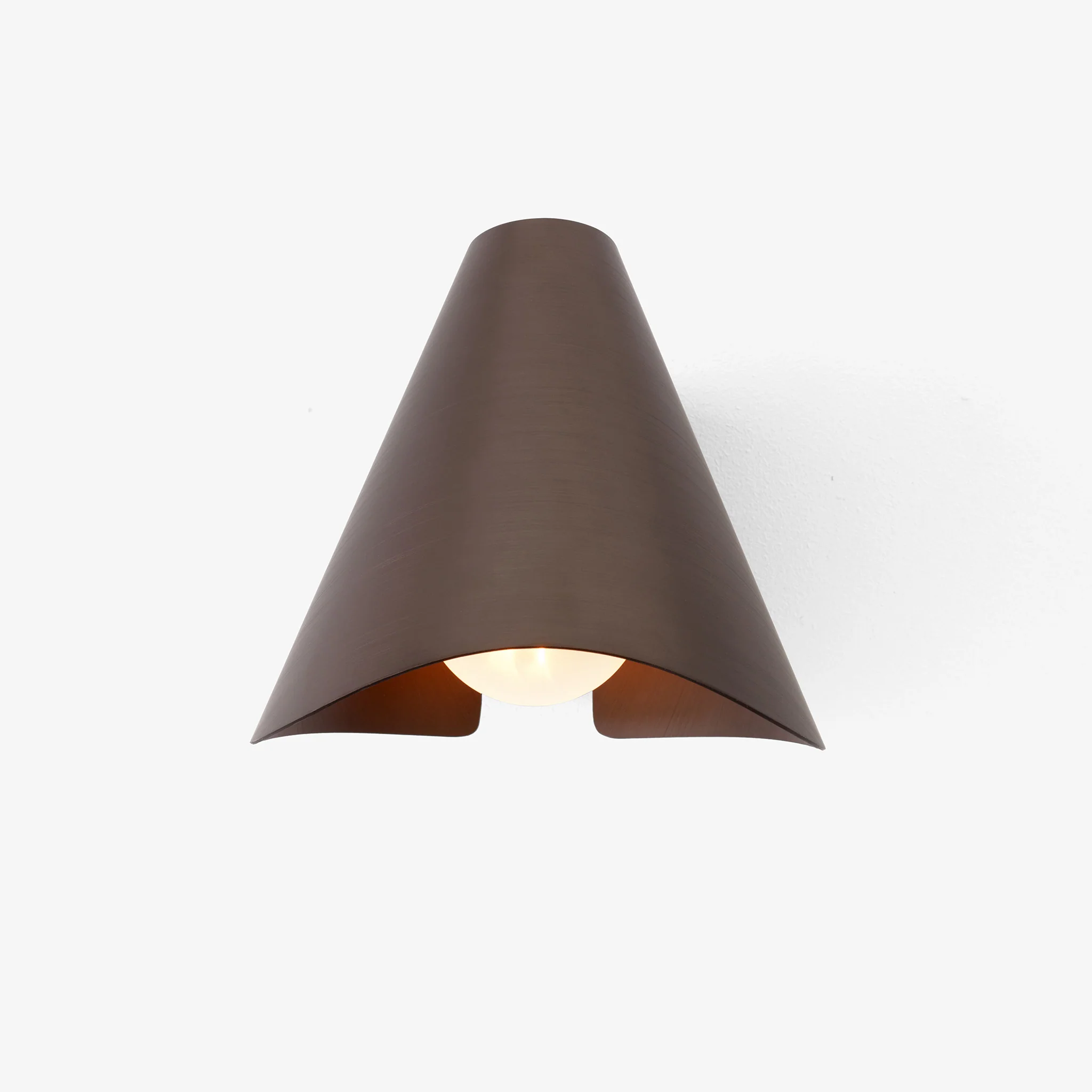Bonnet Wall Light SC103 by Space Copenhagen