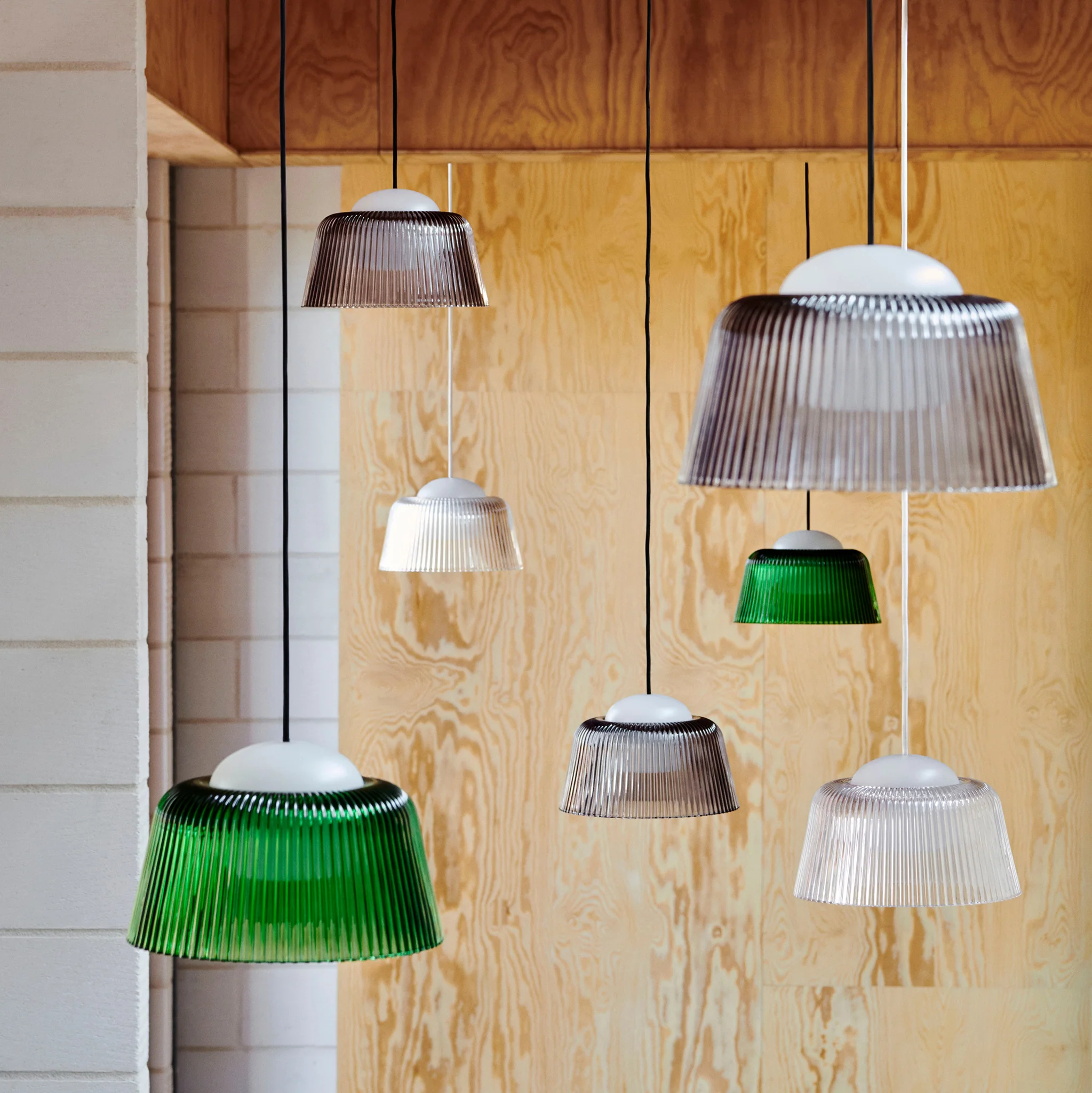 Brim Glass Pendant by Naoto Fukasawa - Image 5