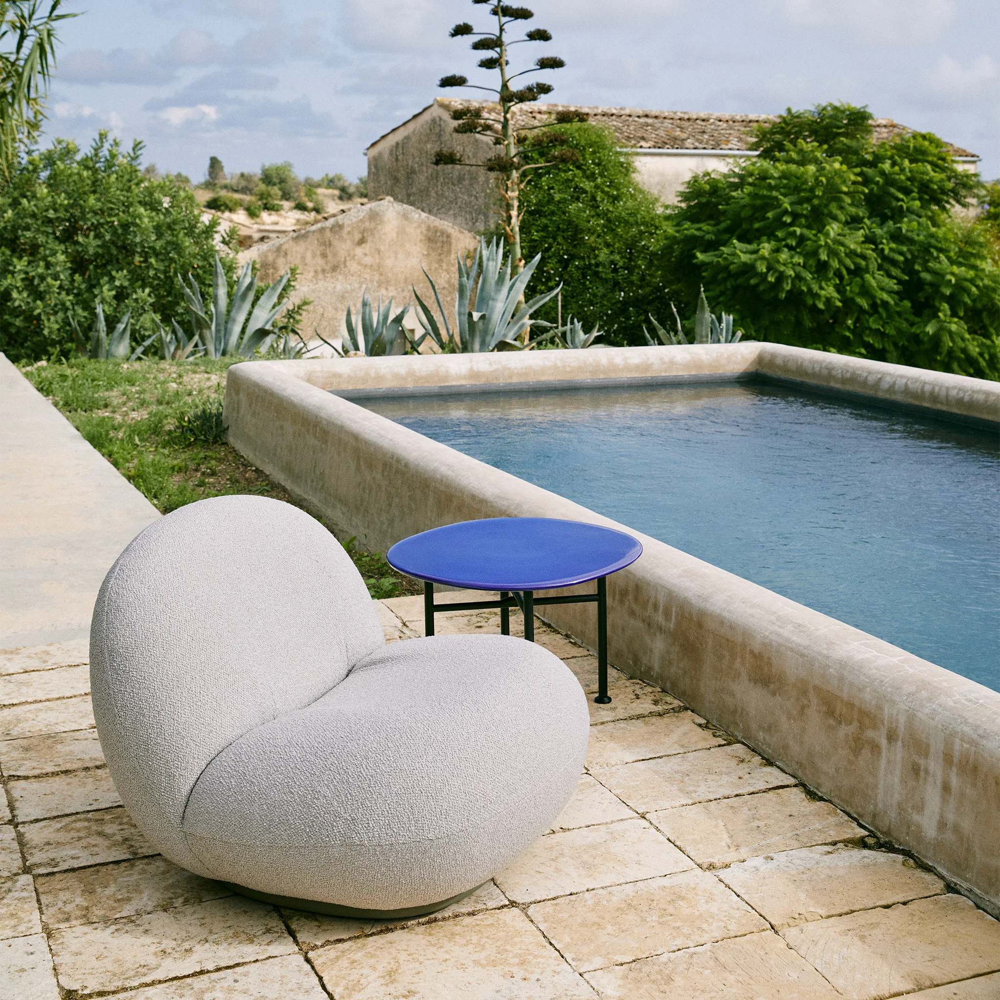 Carmel Outdoor Coffee Table by OEO Studio for Gubi - Image 9