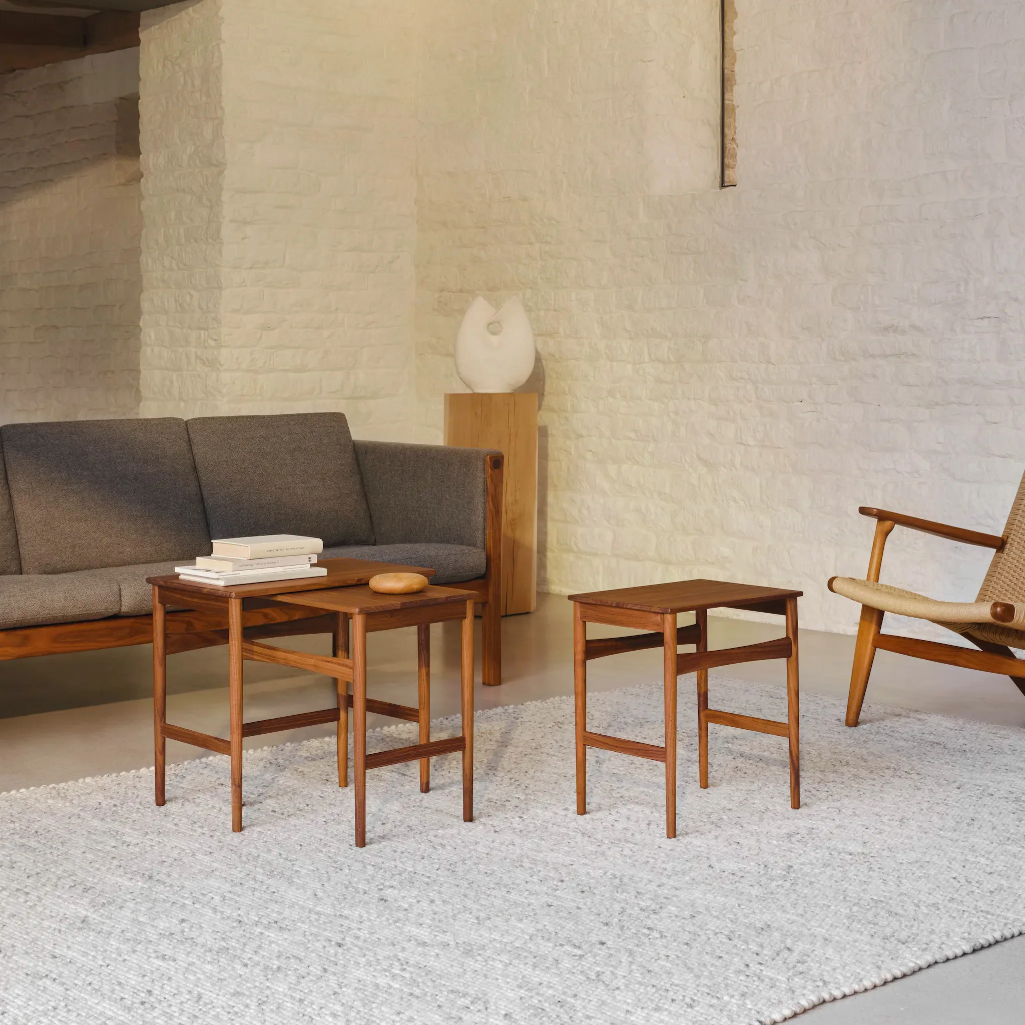 CH004 Nesting Tables by Carl Hansen & Søn - Image 9