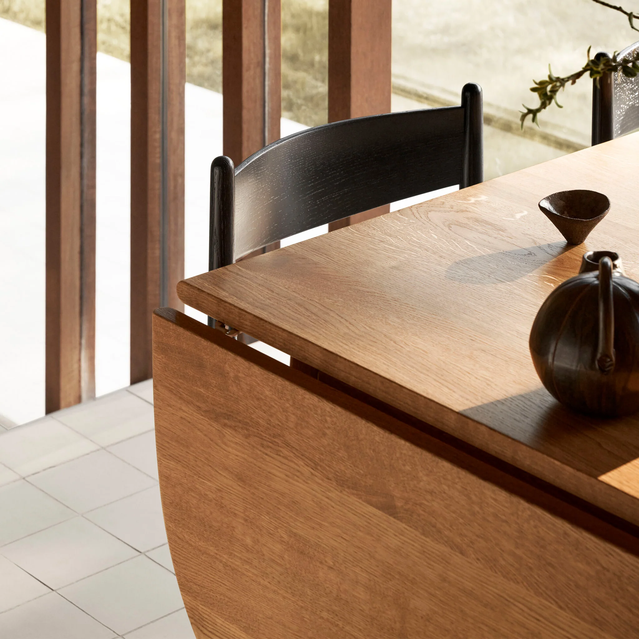 CH006 Dining Table by Carl Hansen & Søn - Image 8