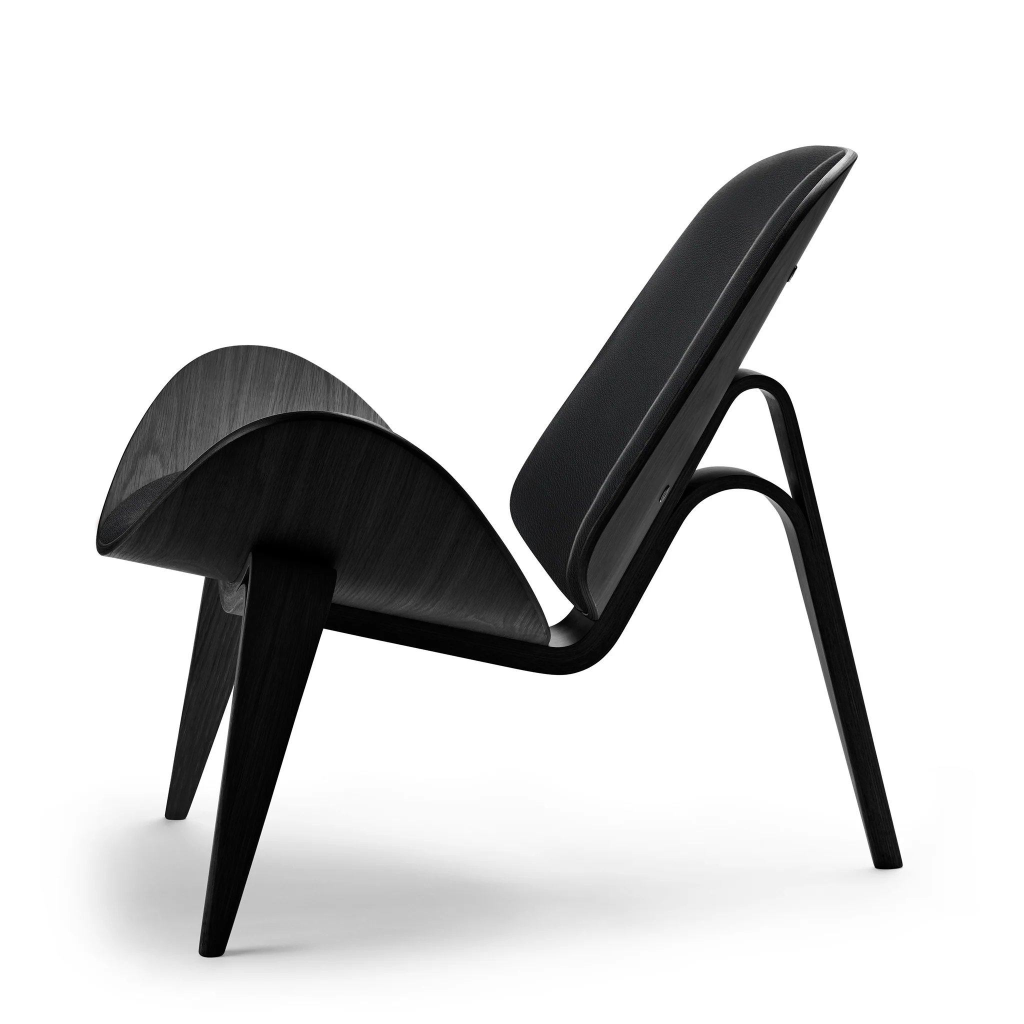 CH07 Shell Chair by Carl Hansen & Søn - Image 5