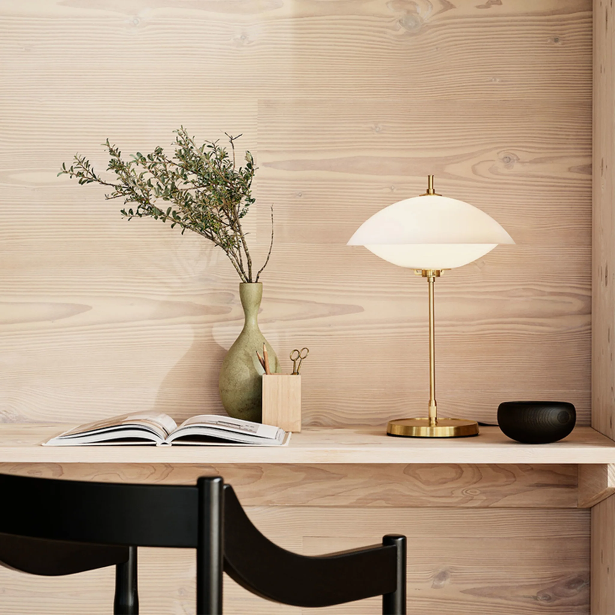 Clam Table Light By Ahm & Lund - Image 6