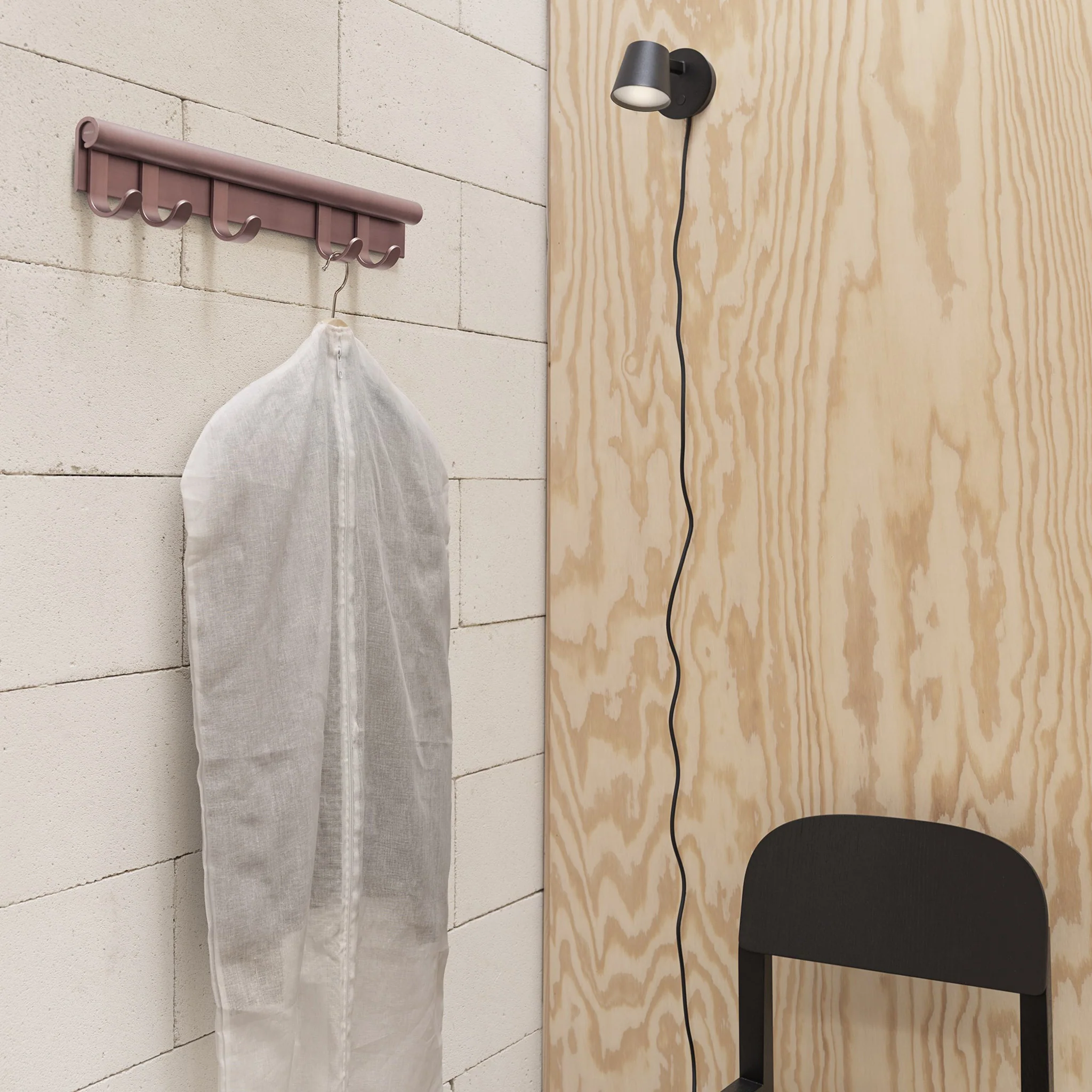 Coil Coat Rack by Lars Tornøe for Muuto - Image 4