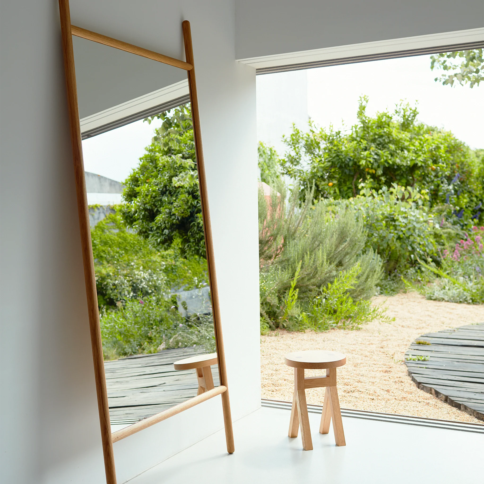 Commune Stool by Neri & Hu - Image 8