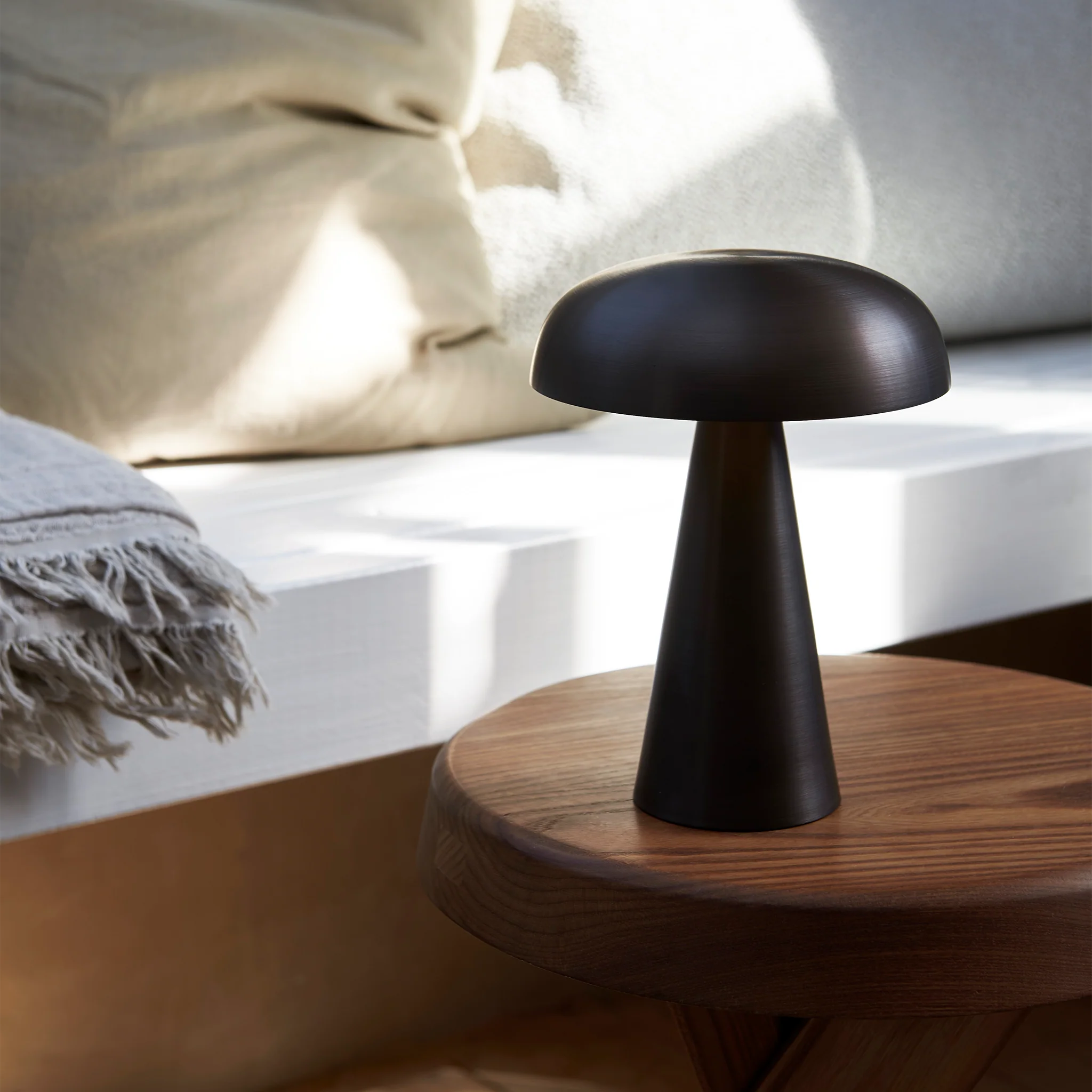Como SC53 Portable Table Lamp By &Tradition - Image 5
