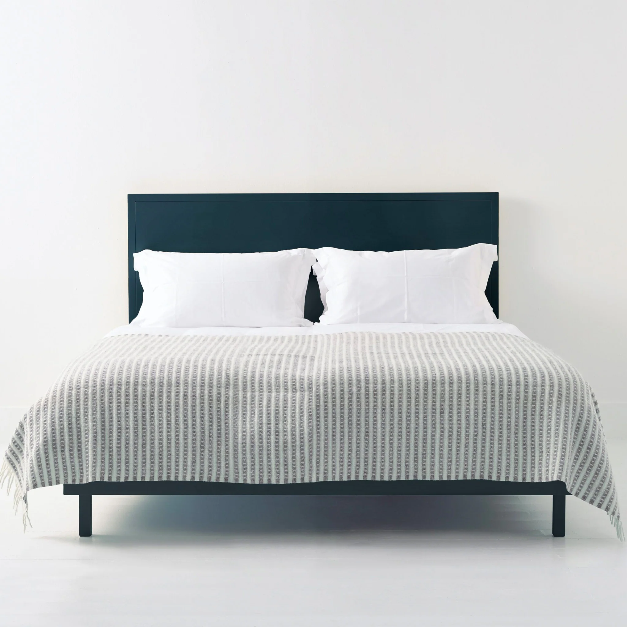 Cottage Bed by Another Country - Image 2