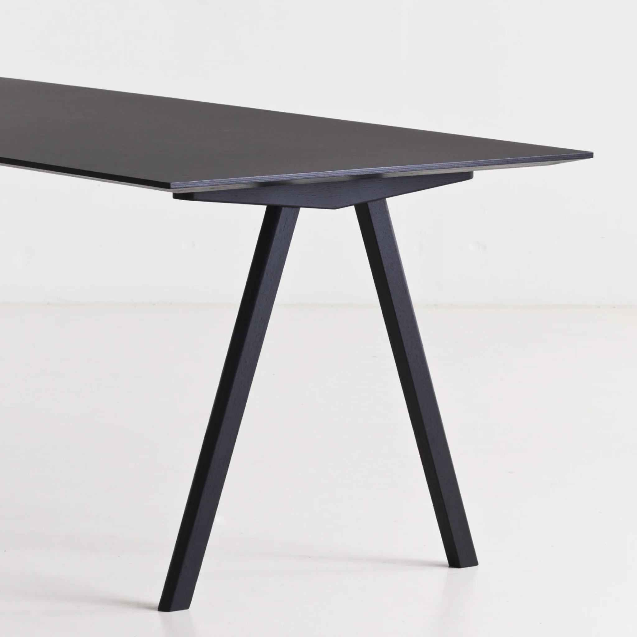 CPH 10 Copenhague Desk 2.0 by Hay - Image 4