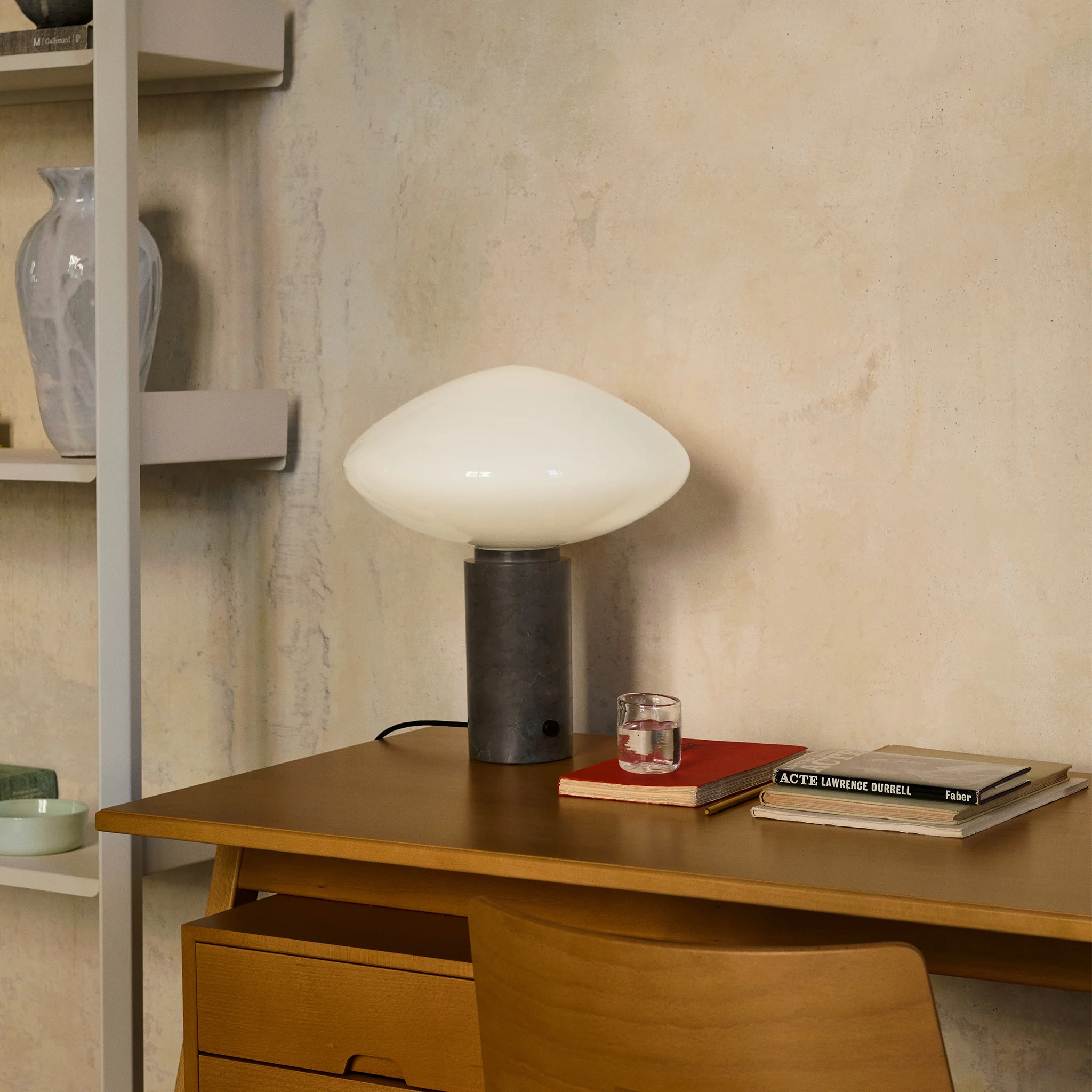 Daystak Desk RD3 by Robin Day - Image 9