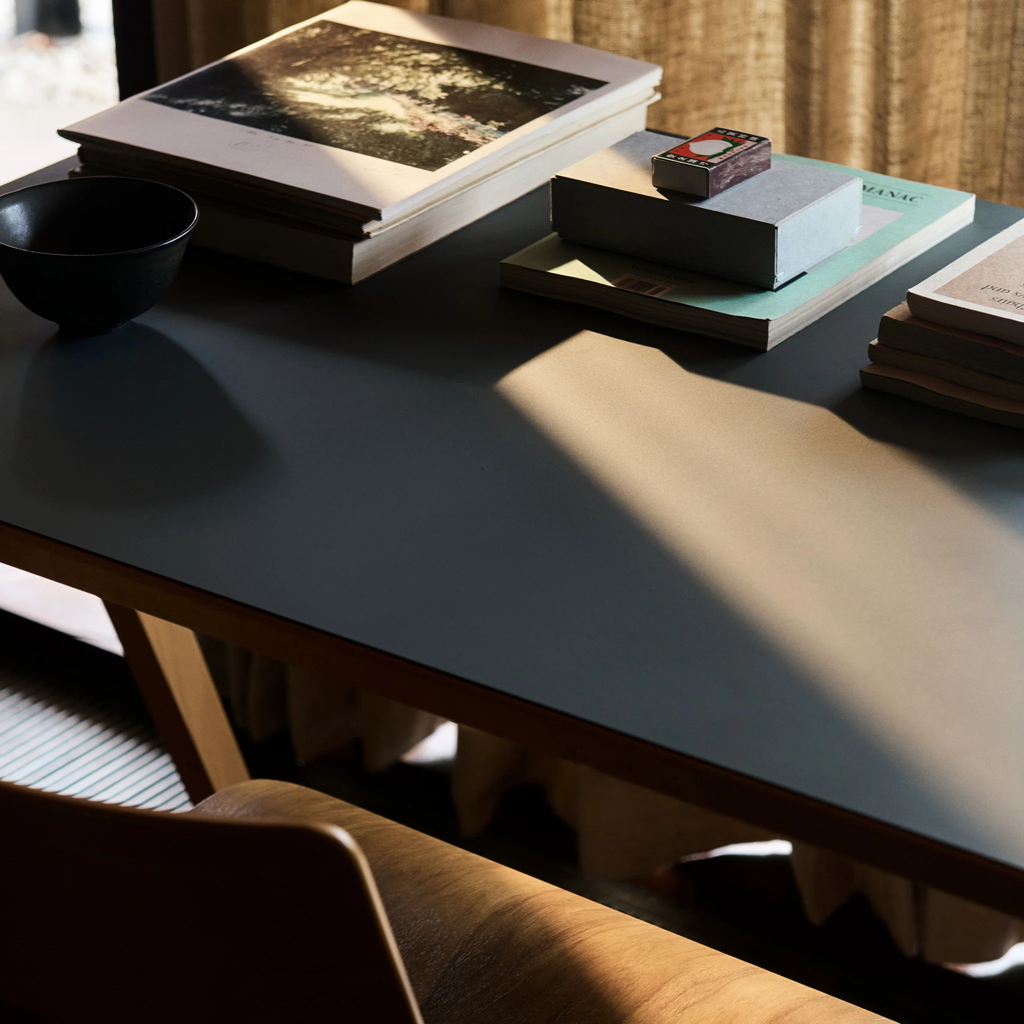 Daystak Table RD2 by Robin Day - Image 7