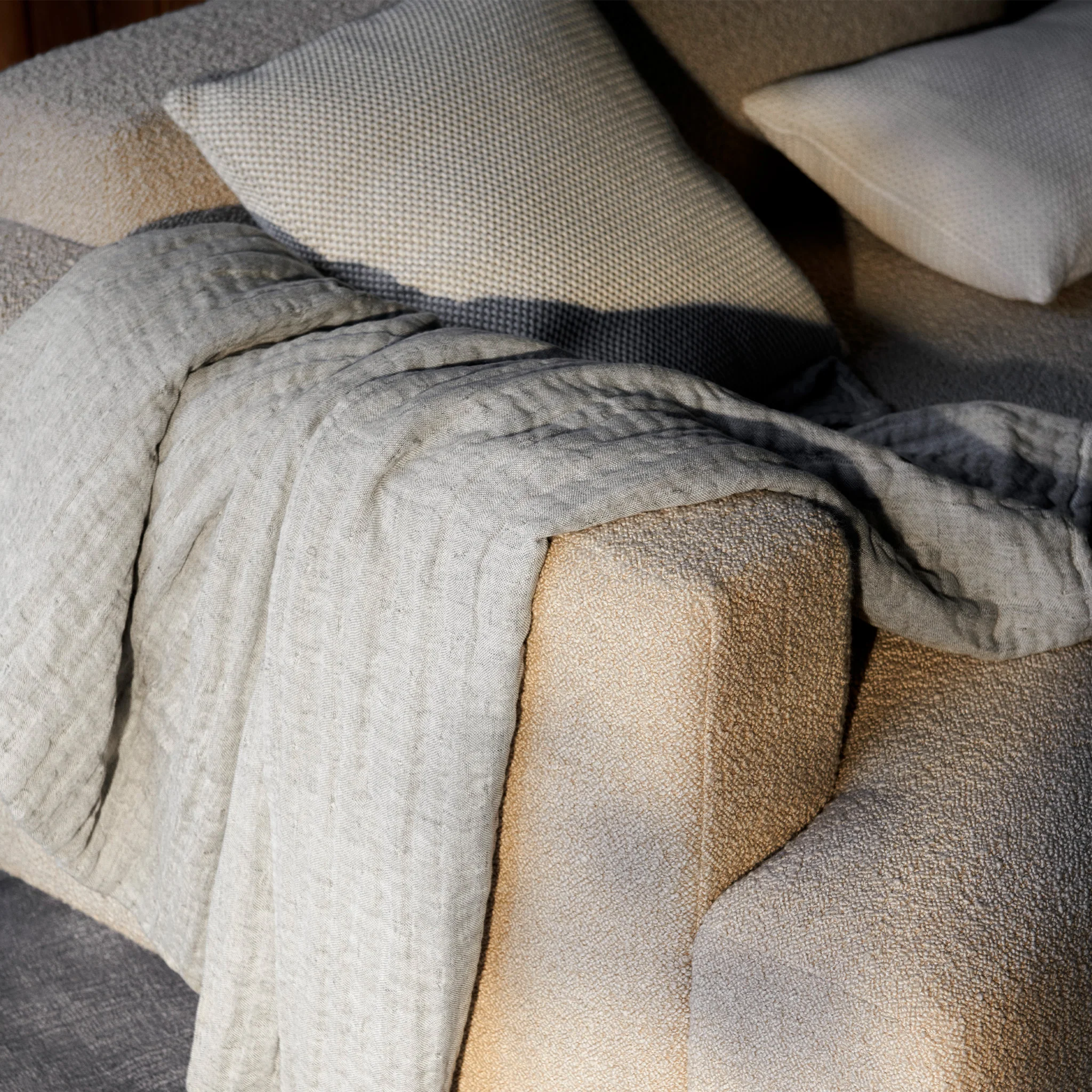Develius Pillows by Edward van Vliet for &Tradition - Image 6