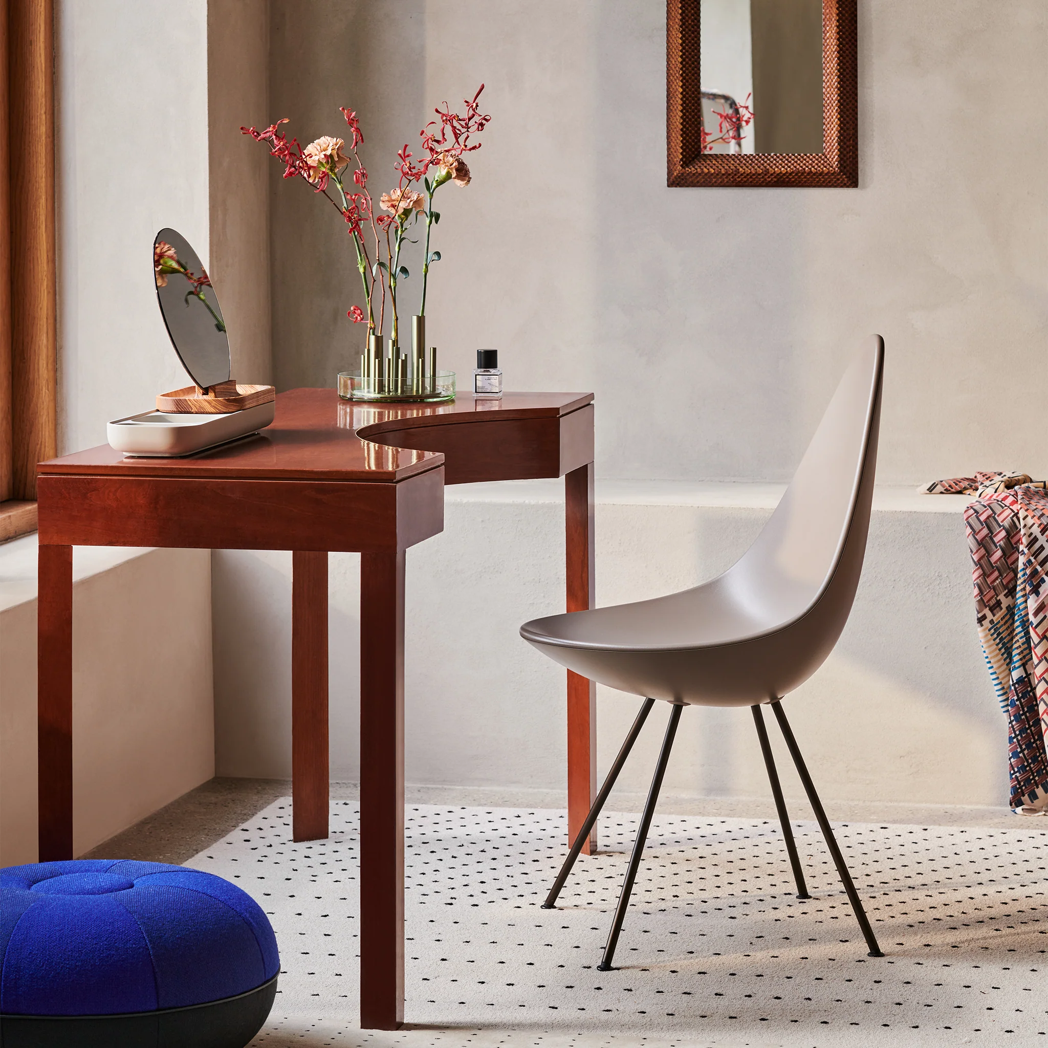Drop Chair 3110 by Fritz Hansen - Image 4