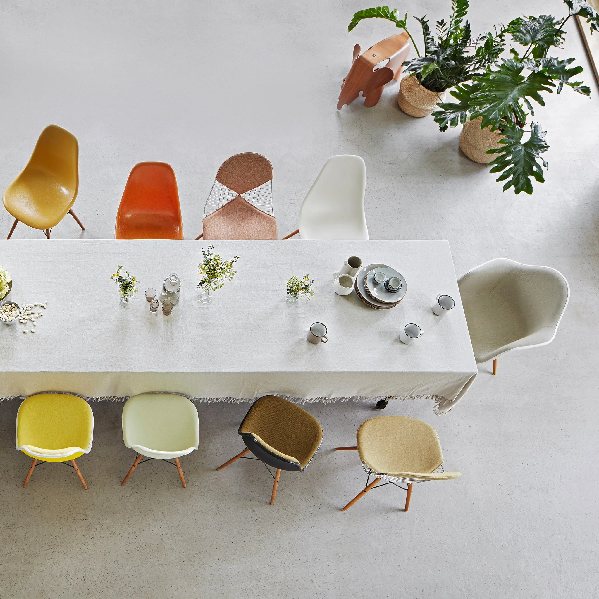Eames Plastic Armchair RE DAW - Image 6
