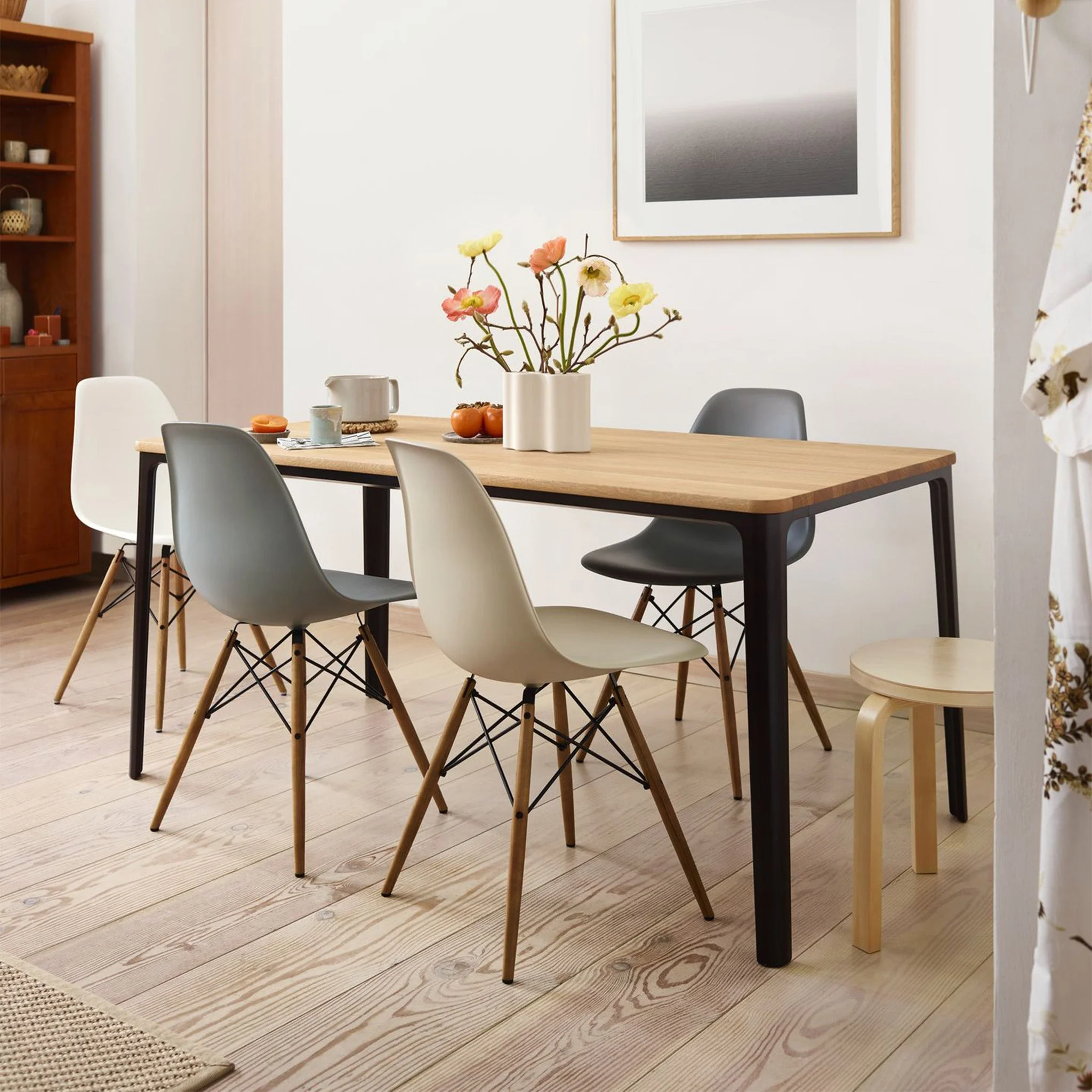 Eames Plastic Side Chair RE DSW - Image 5