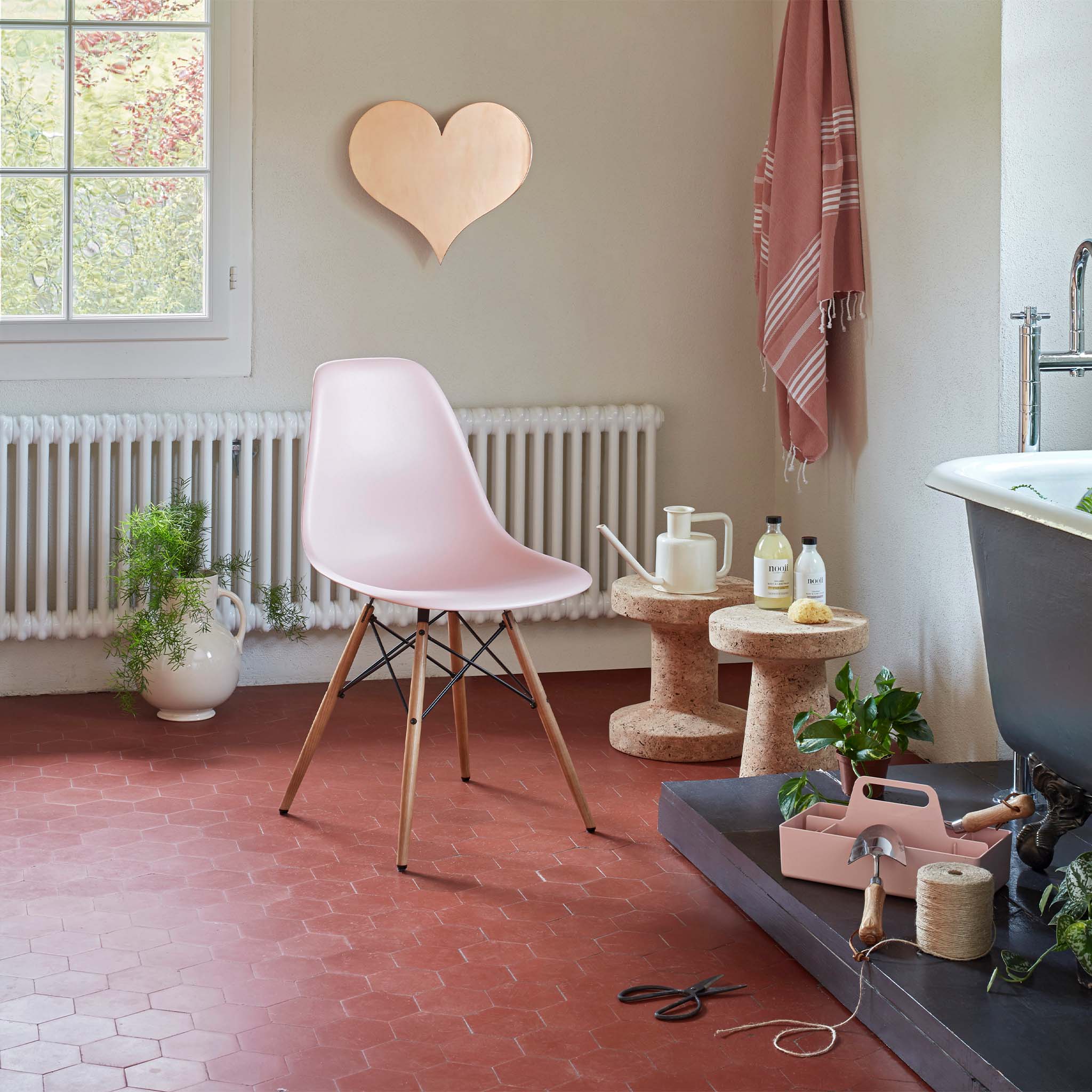 Eames Plastic Side Chair RE DSW - Image 7