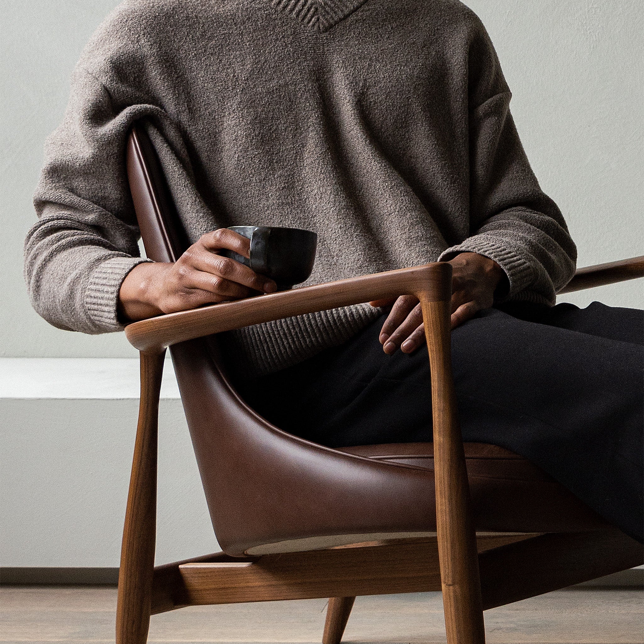 Elizabeth Lounge Chair - Image 9