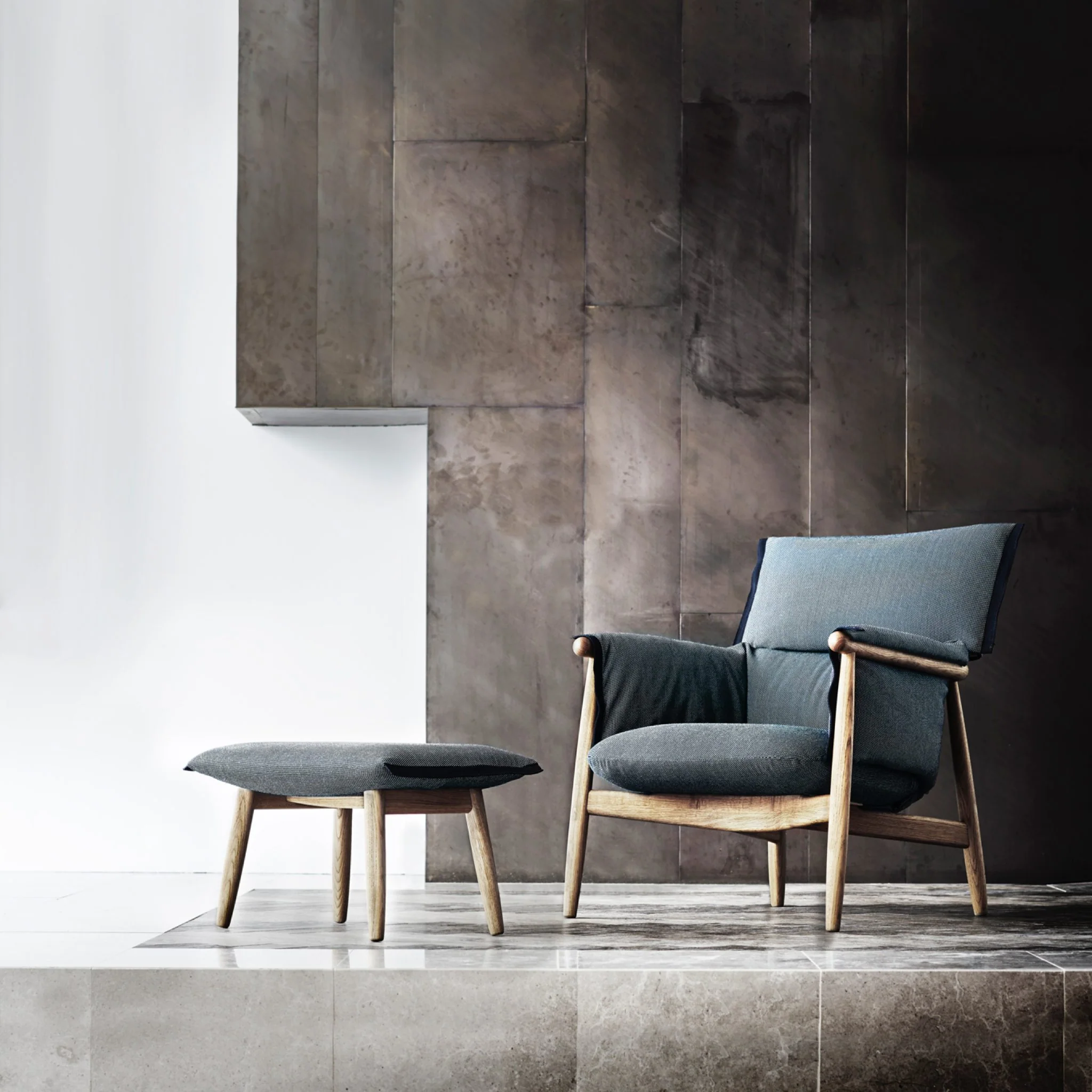 Embrace Footstool E016 by Carl Hansen & Søn - Image 4
