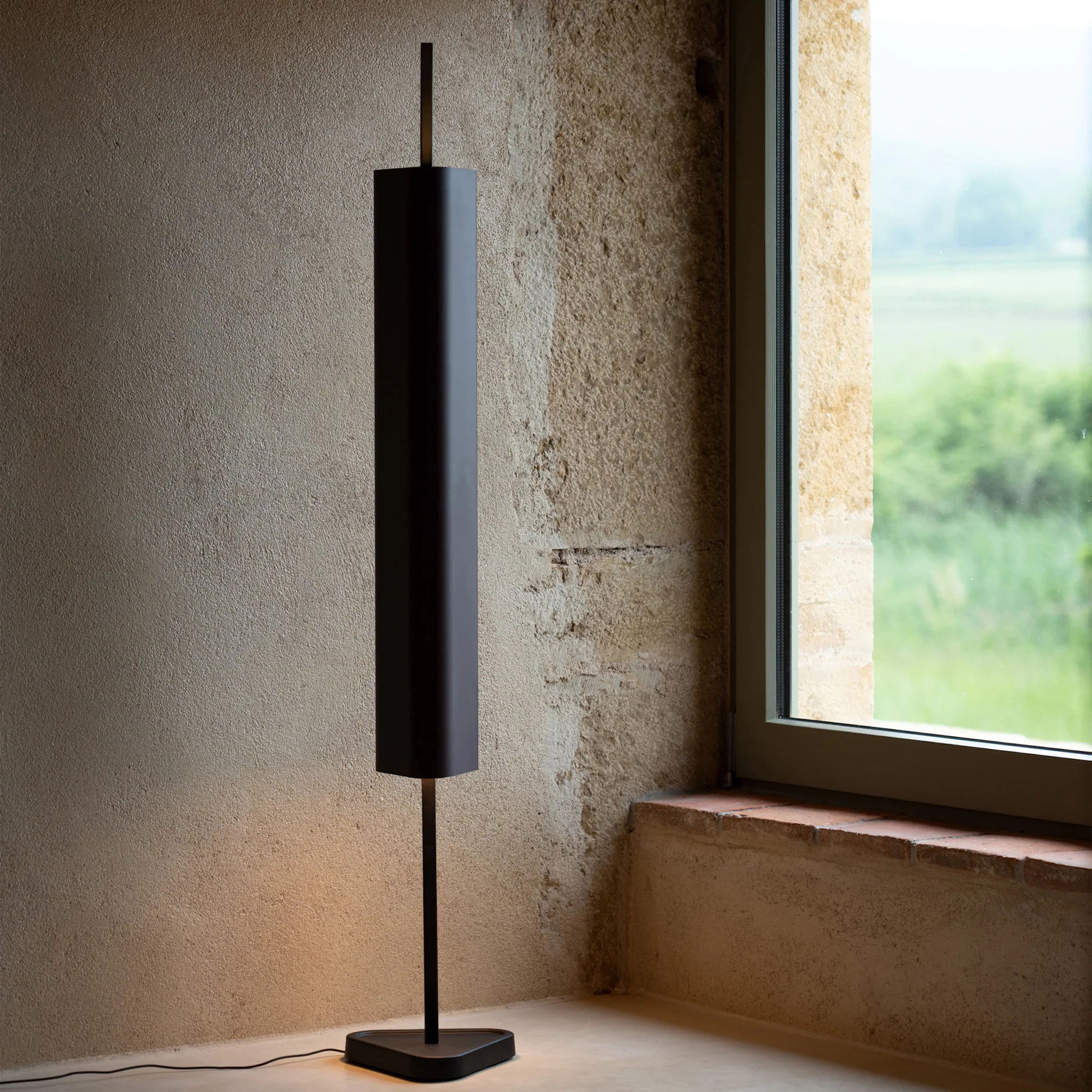 Emi Table Lamp By Erwan Bouroullec - Image 4