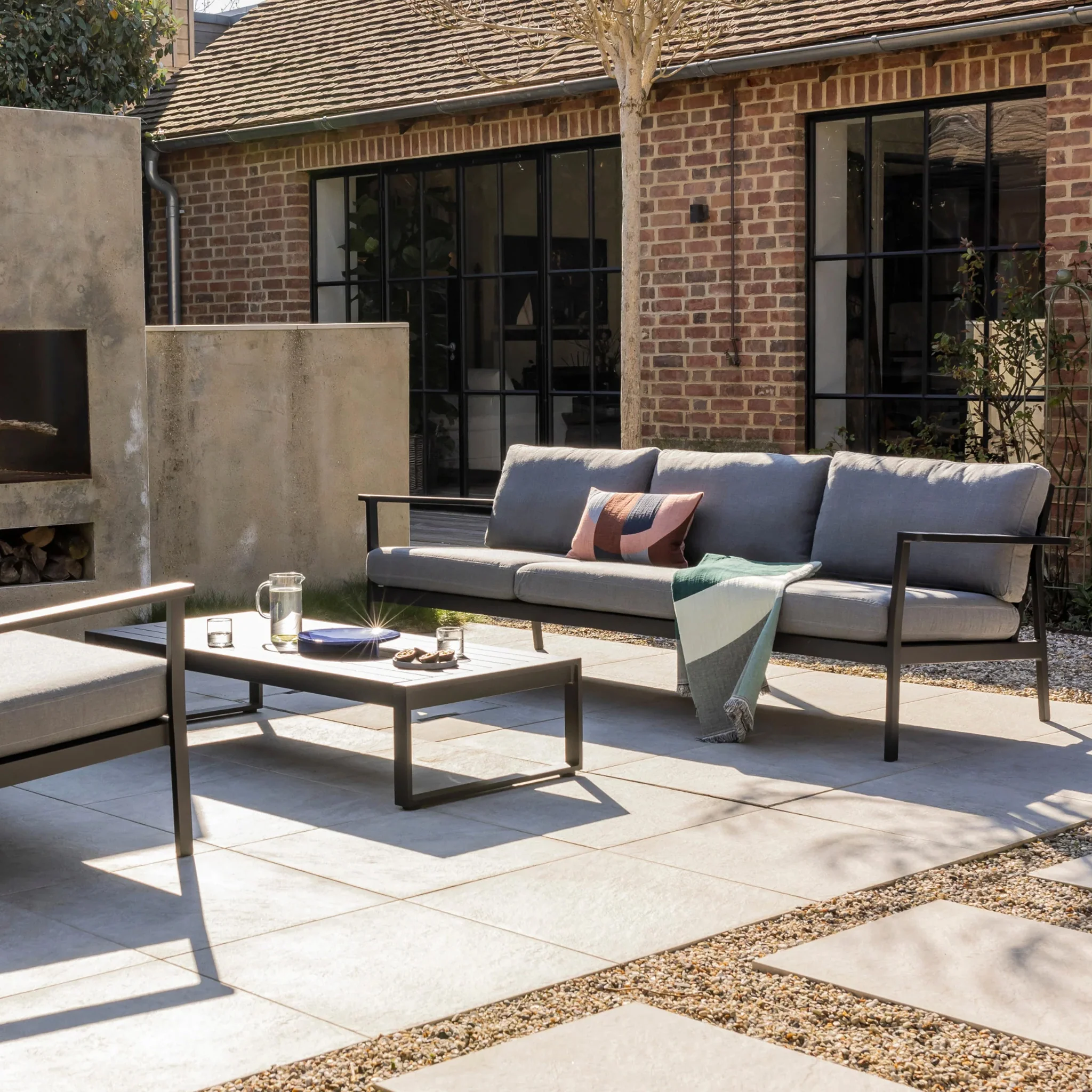 Eos Coffee Table by Case - Image 3