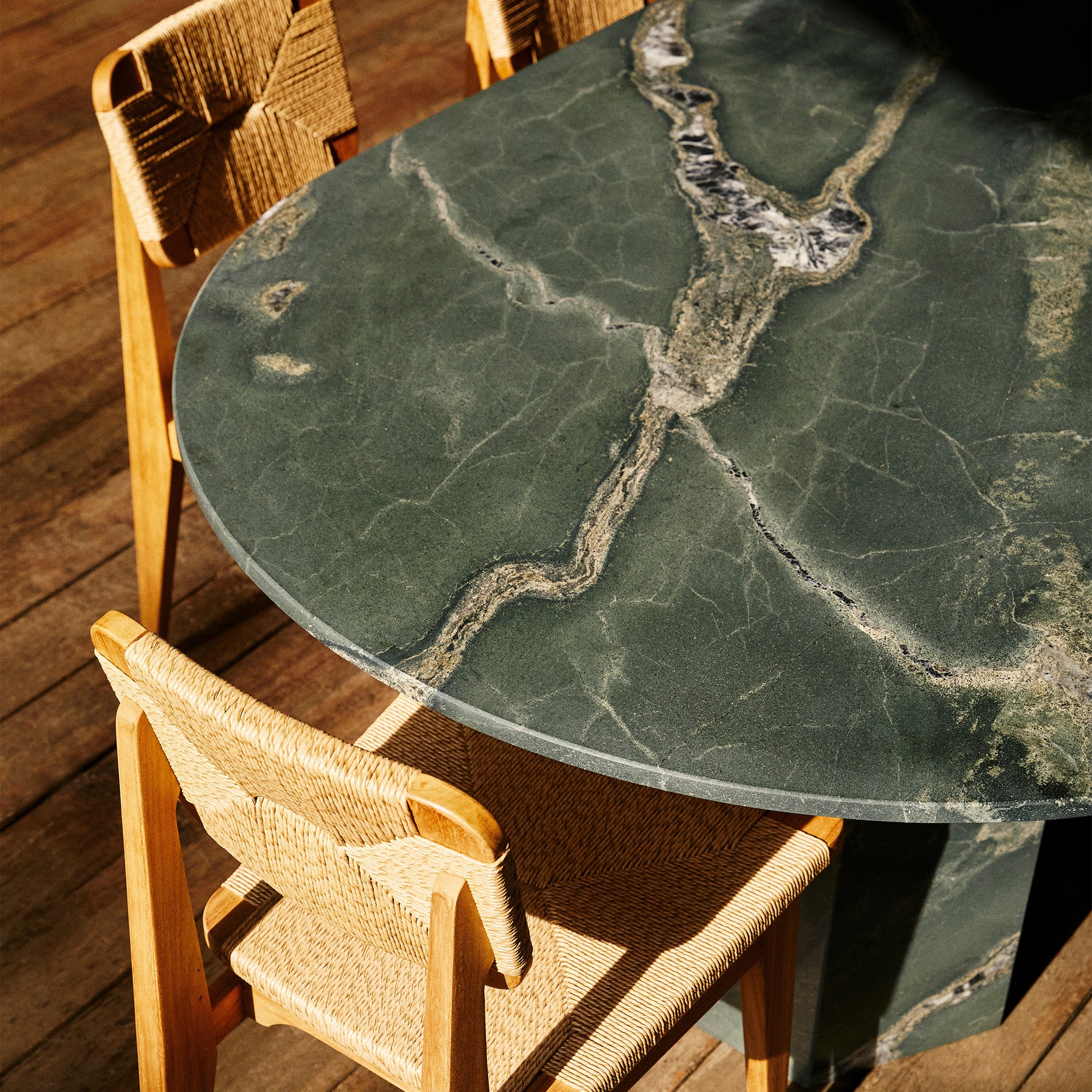 Epic Dining Table Elliptical by Gubi - Image 8