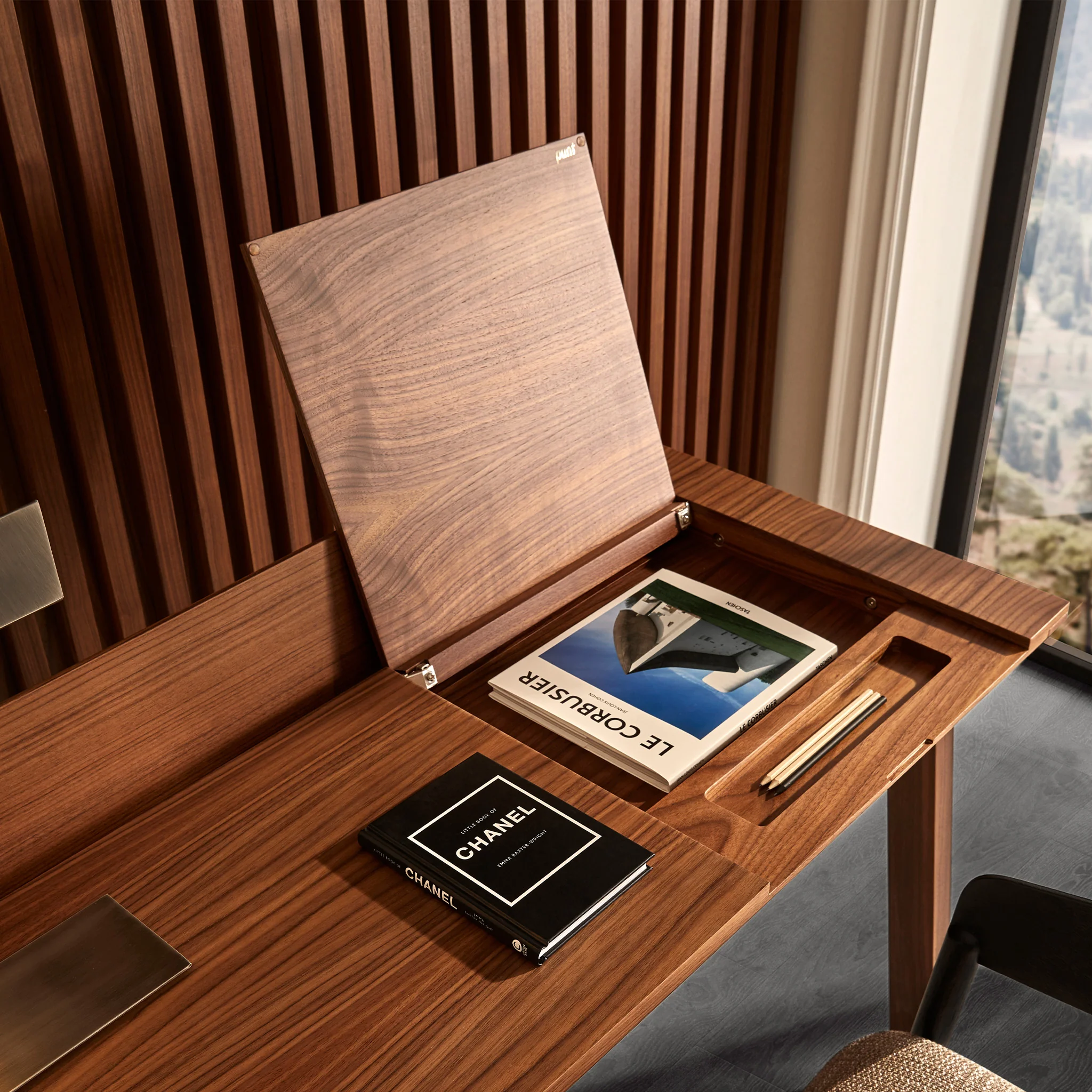 Ernest Desk by Punt - Image 4