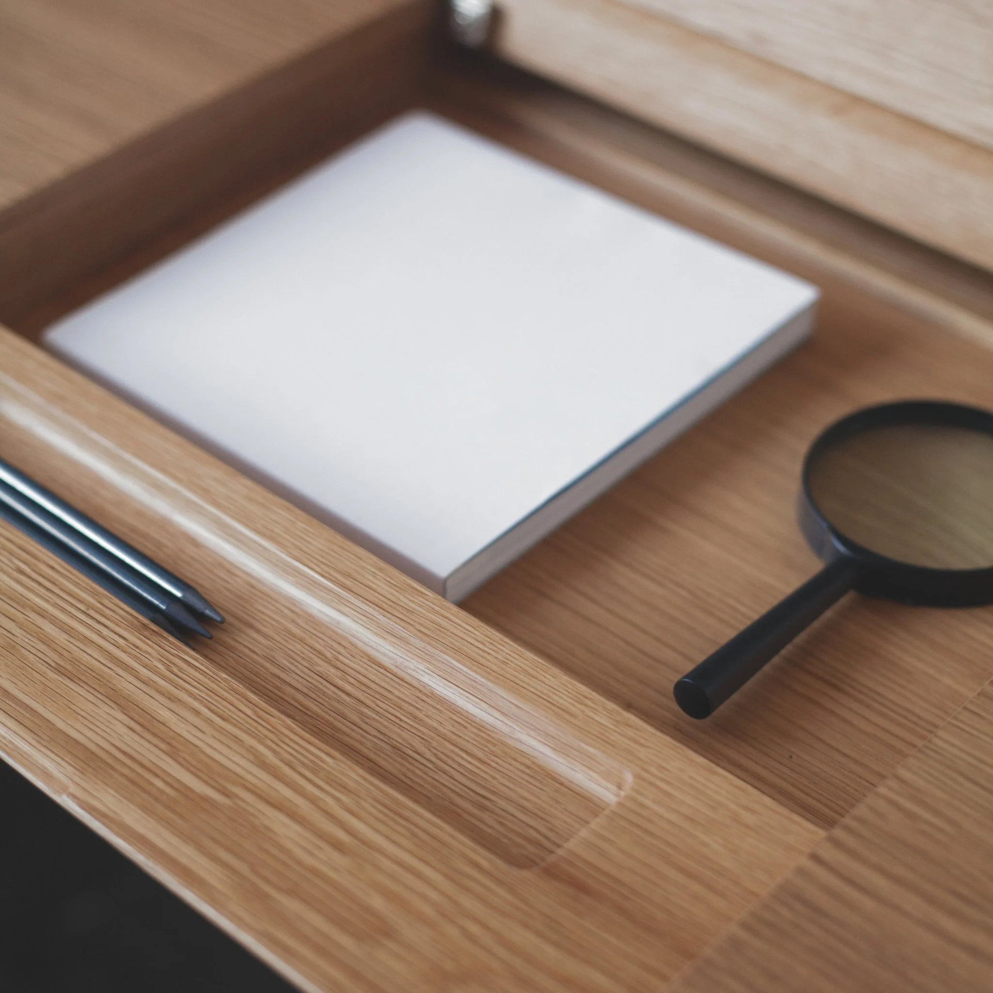 Ernest Desk by Punt - Image 5