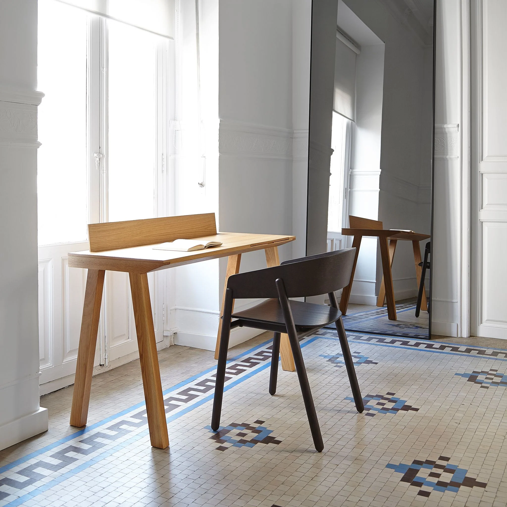 Ernest Desk by Punt - Image 7