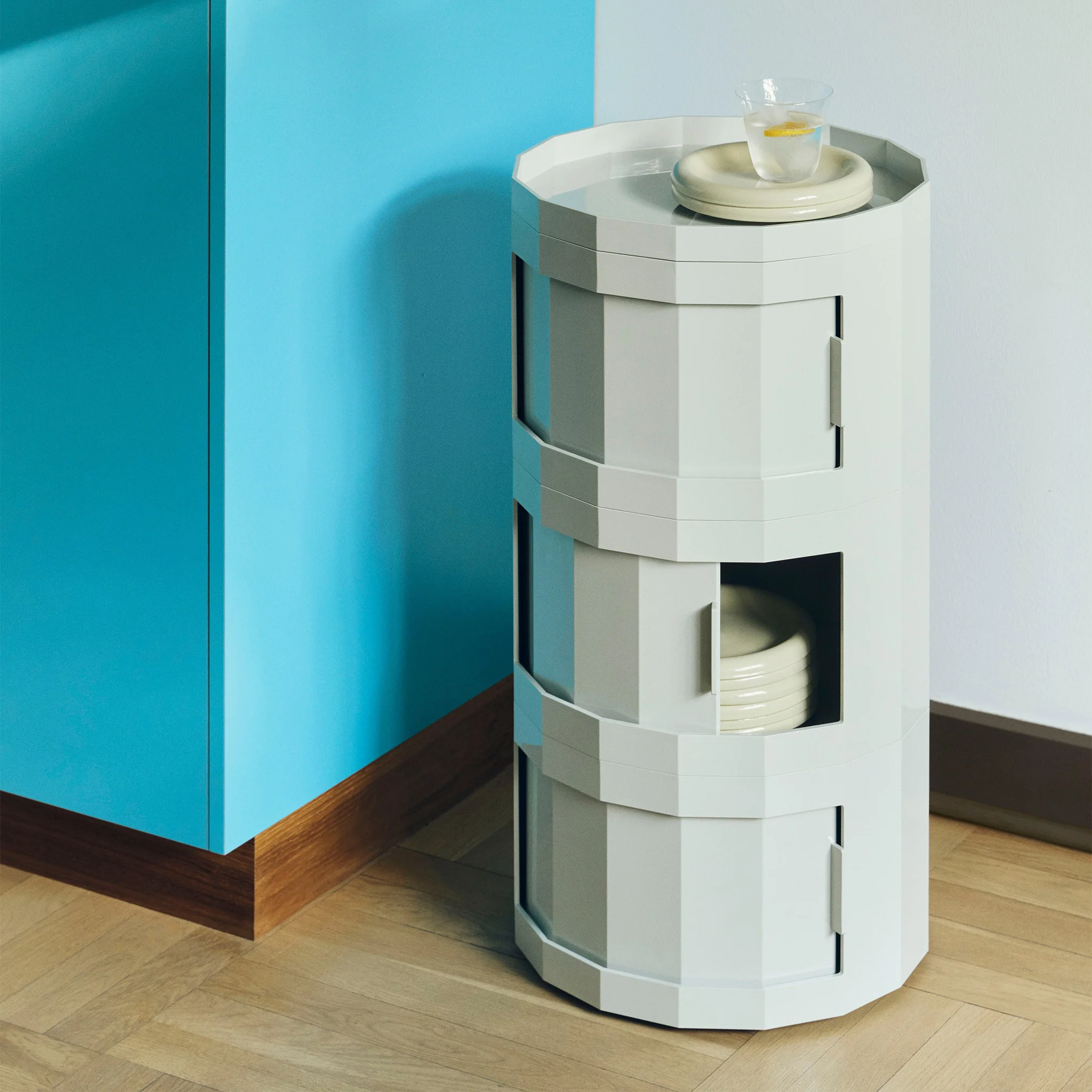 Facet Cabinet - Image 5