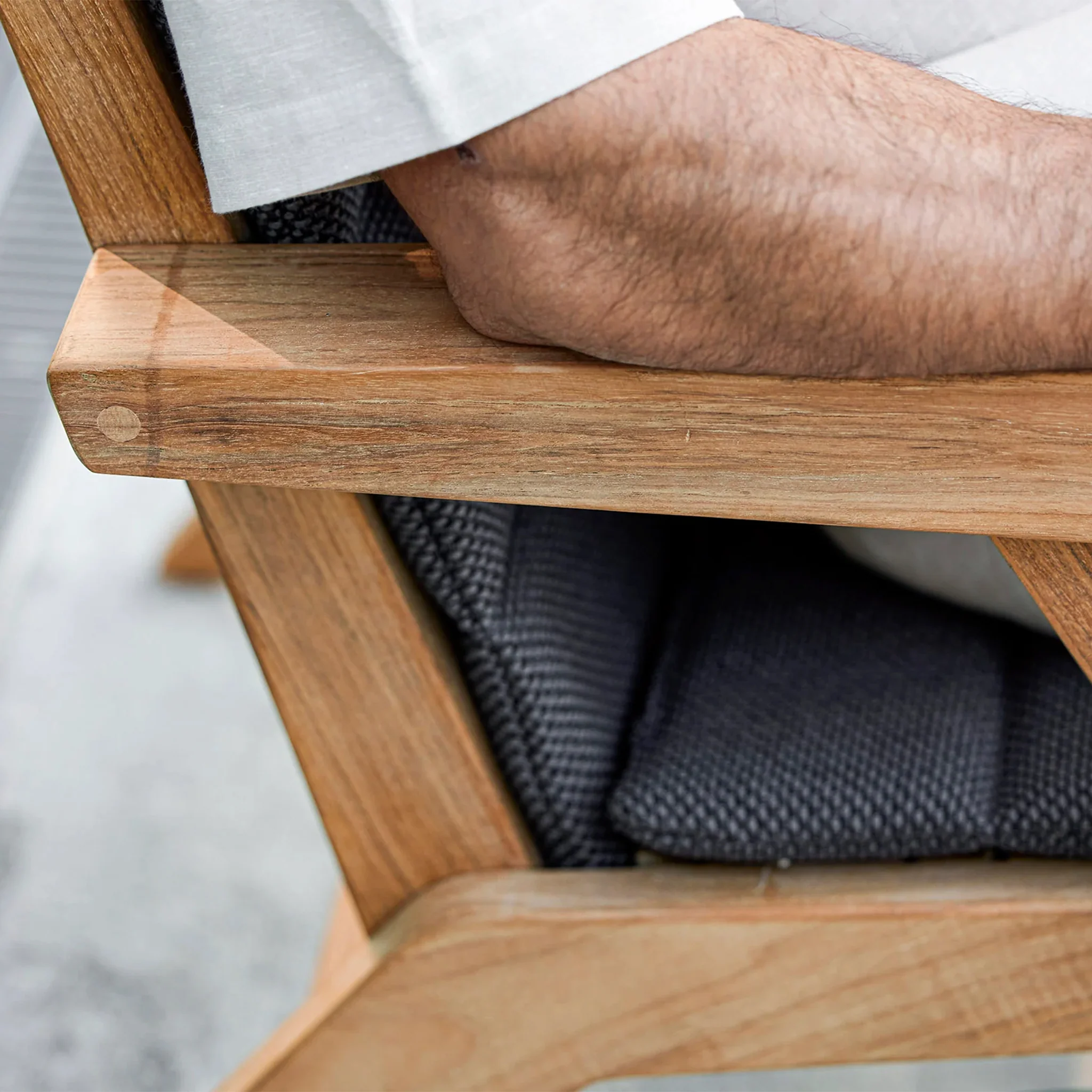 Flip Lounge Chair By Cane-line - Image 2