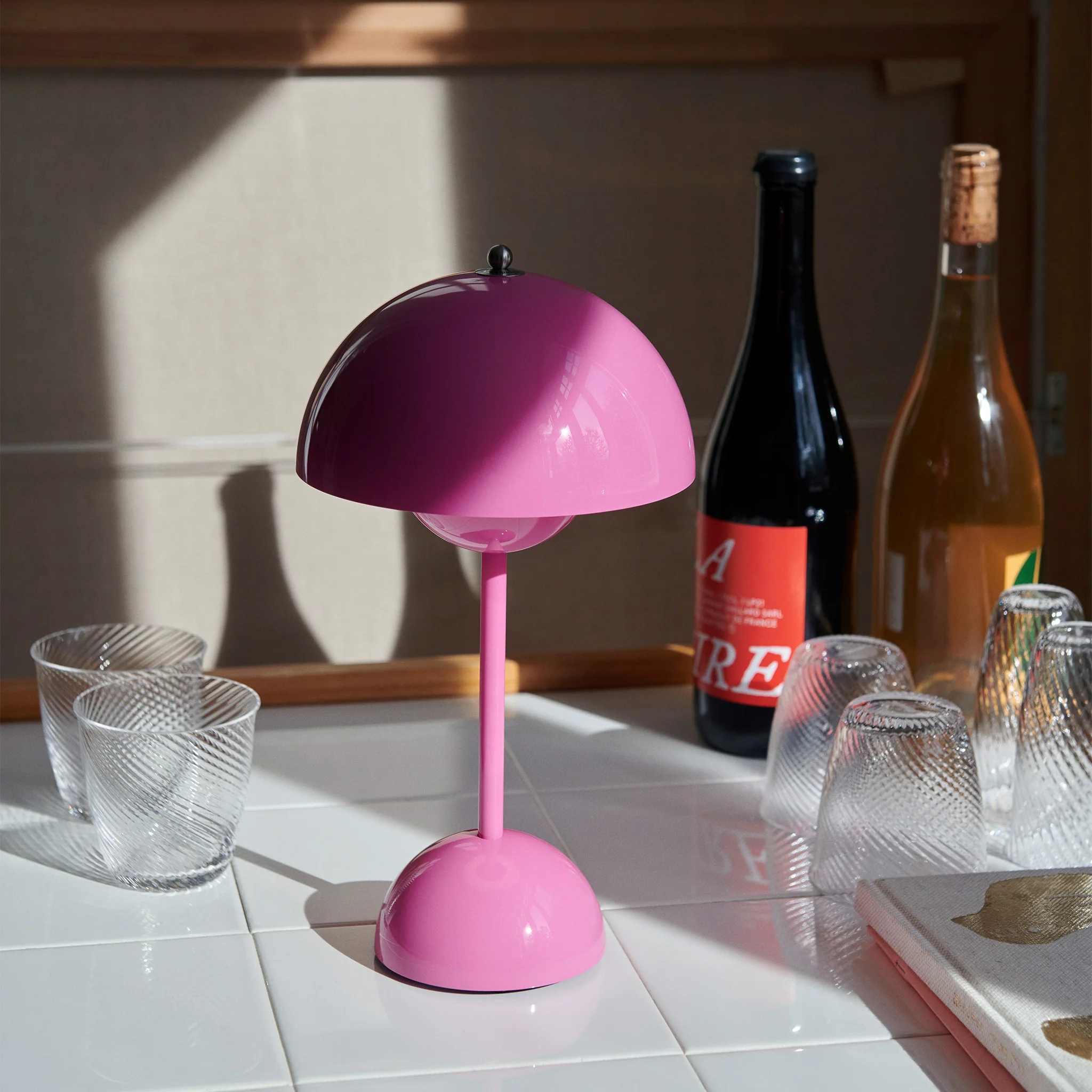 Flowerpot VP9 Portable Lamp by Verner Panton for &Tradition - Image 15