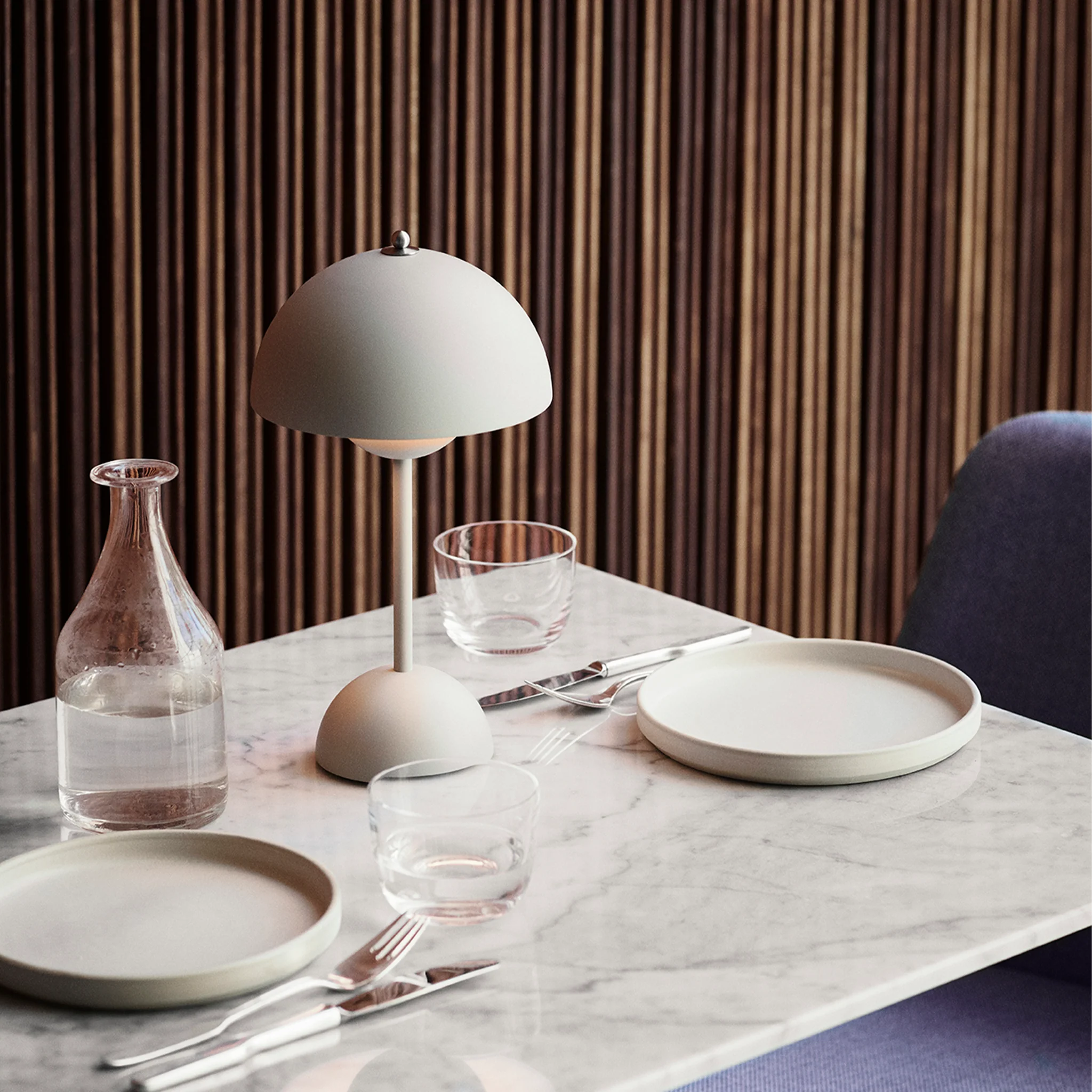 Flowerpot VP9 Portable Lamp by Verner Panton for &Tradition - Image 16