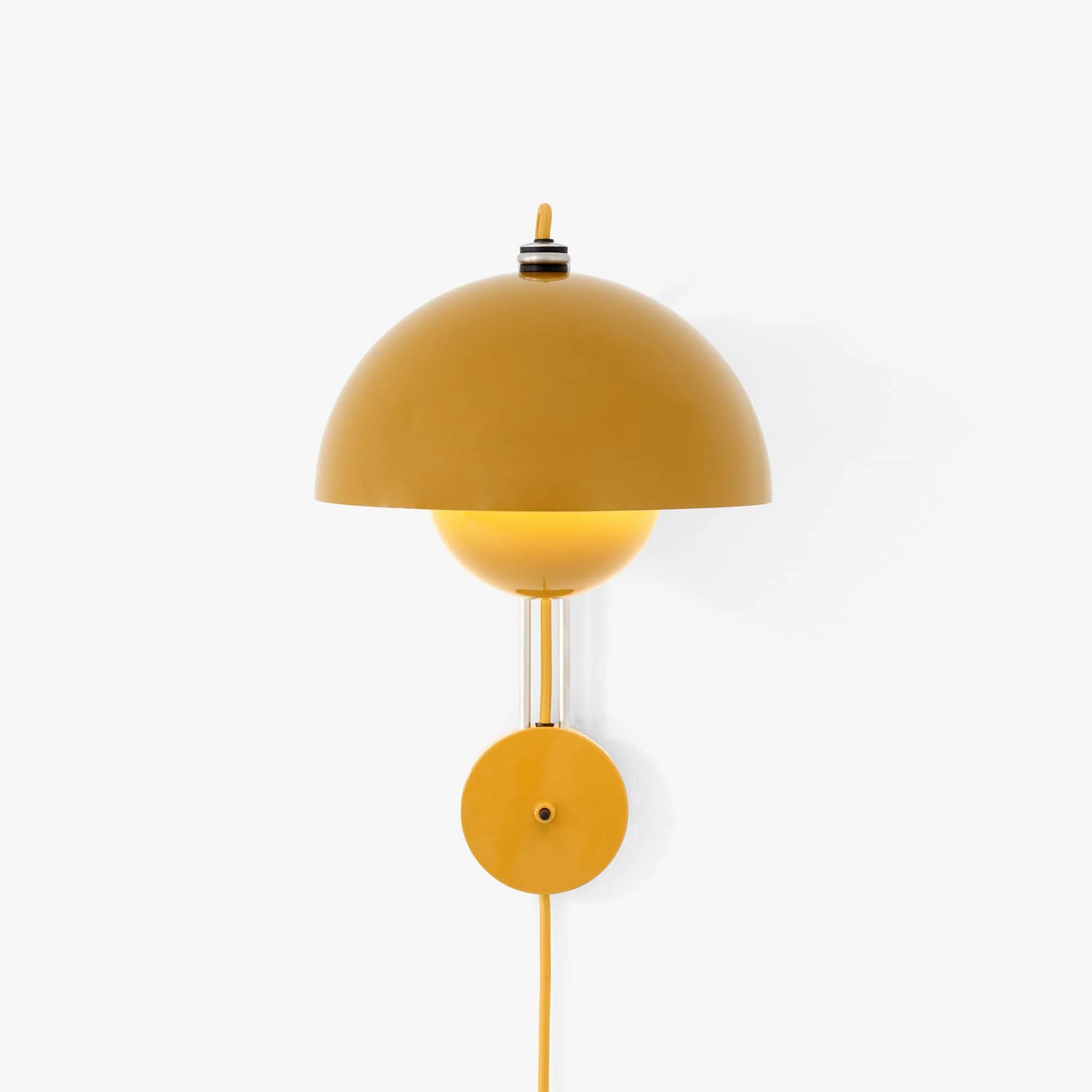 Flowerpot Wall Lamp VP8 by &Tradition - Image 9
