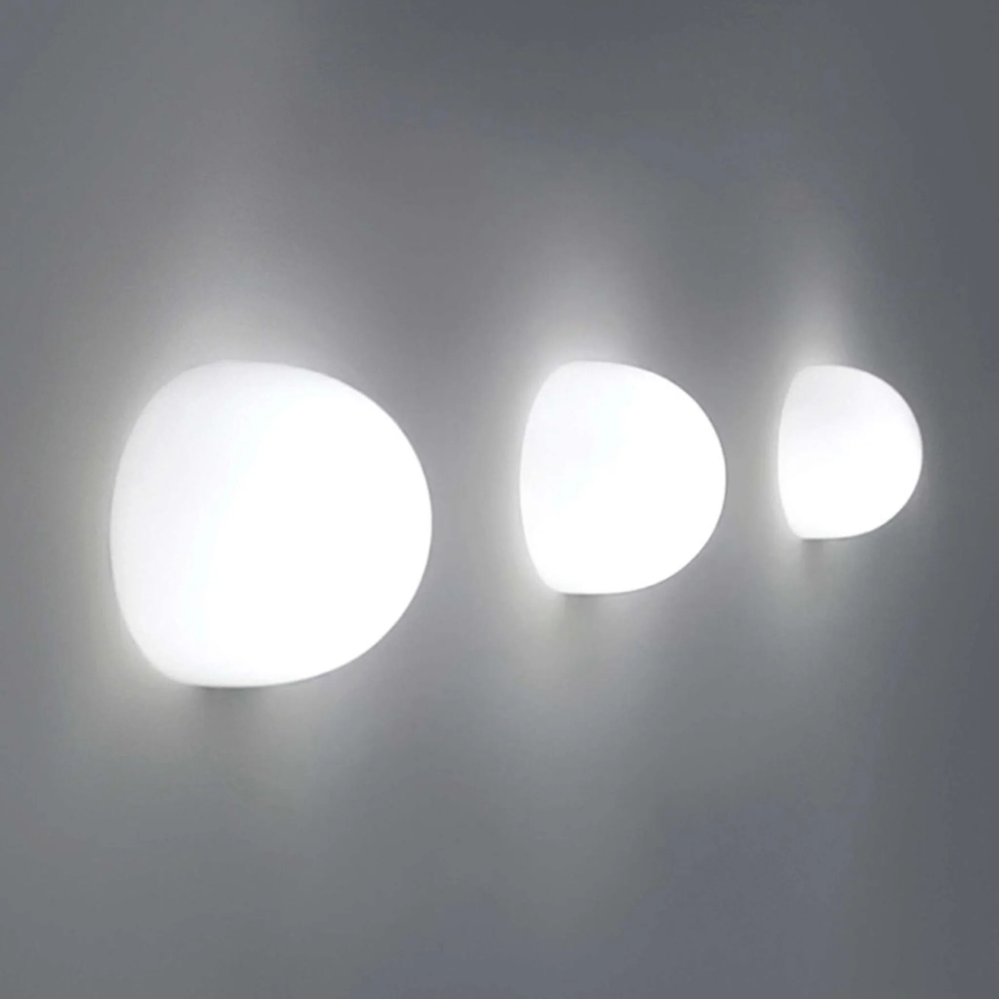 Glo-Ball Wall Light by Jasper Morrison for Flos - Image 3