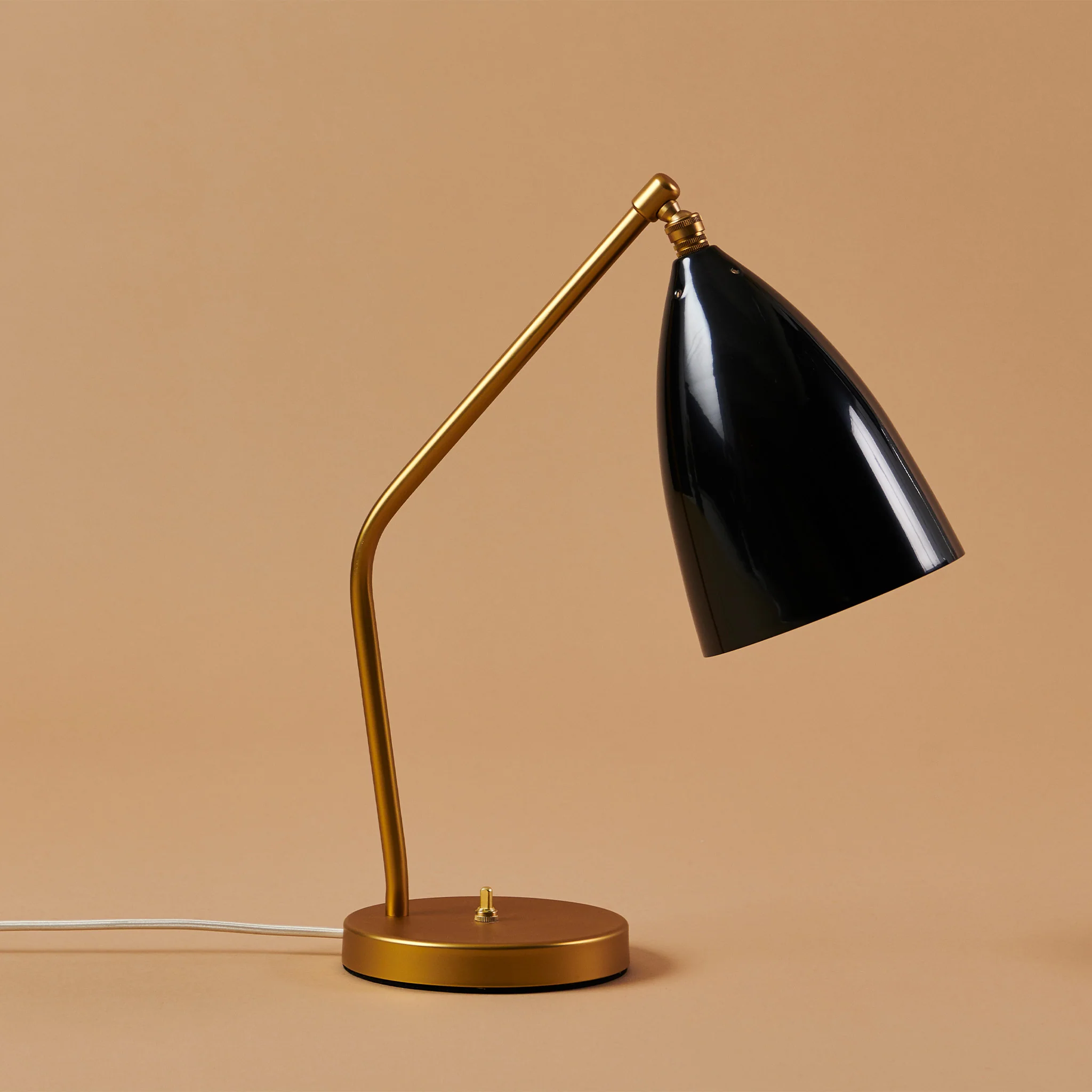 Grasshopper Table Lamp by Gubi - Image 6