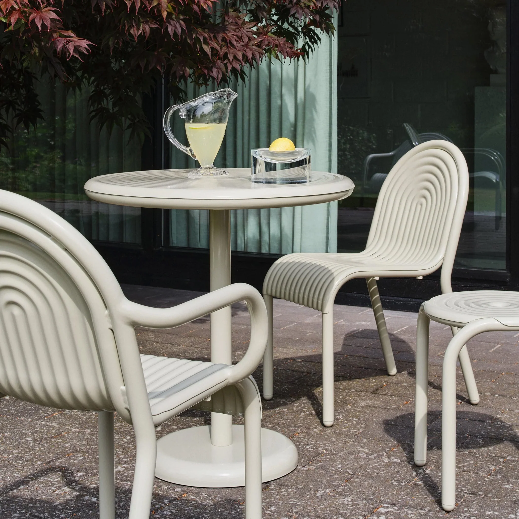 Groove Round Dining Table by Tom Dixon - Image 4