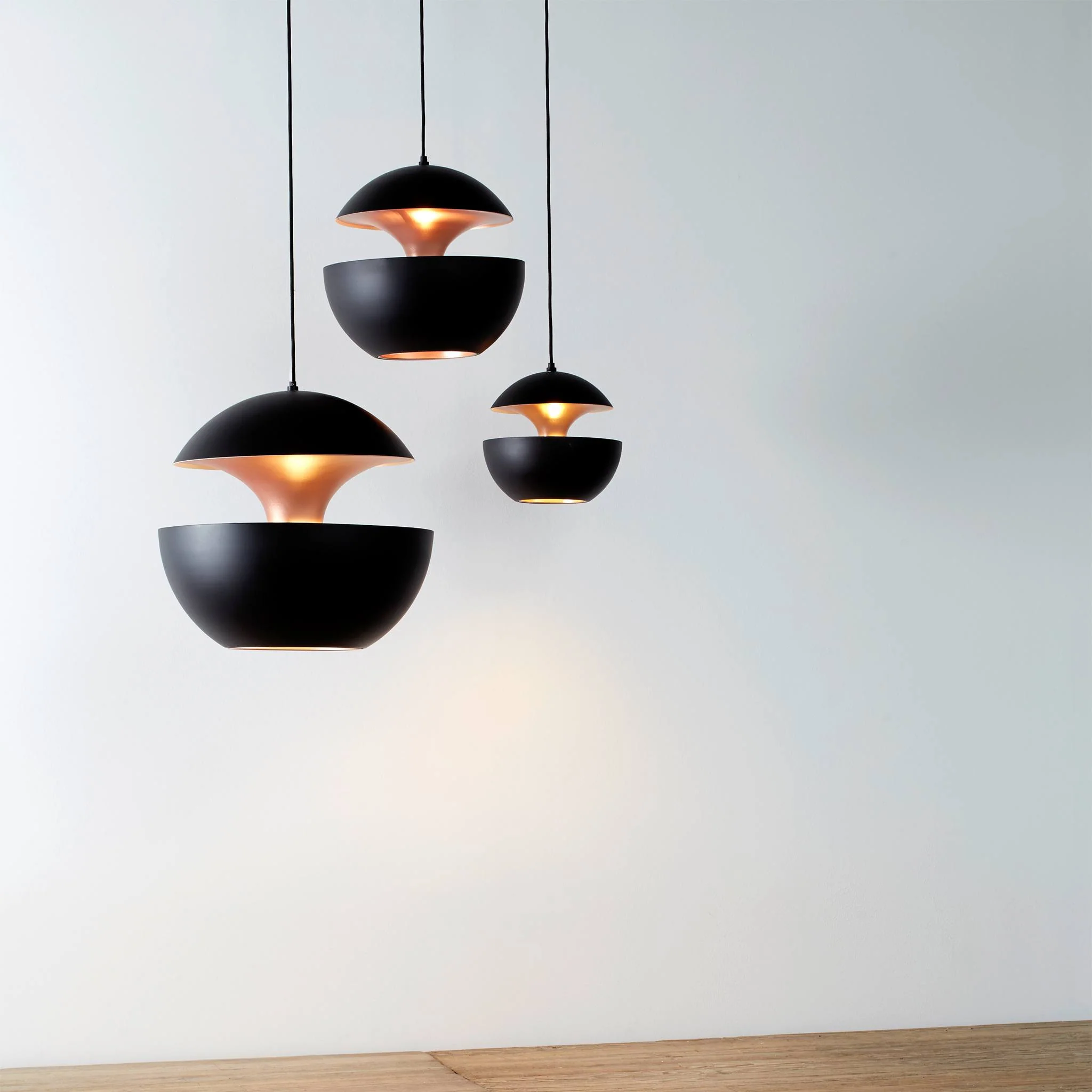 Here Comes The Sun Pendant by DCW - Image 5